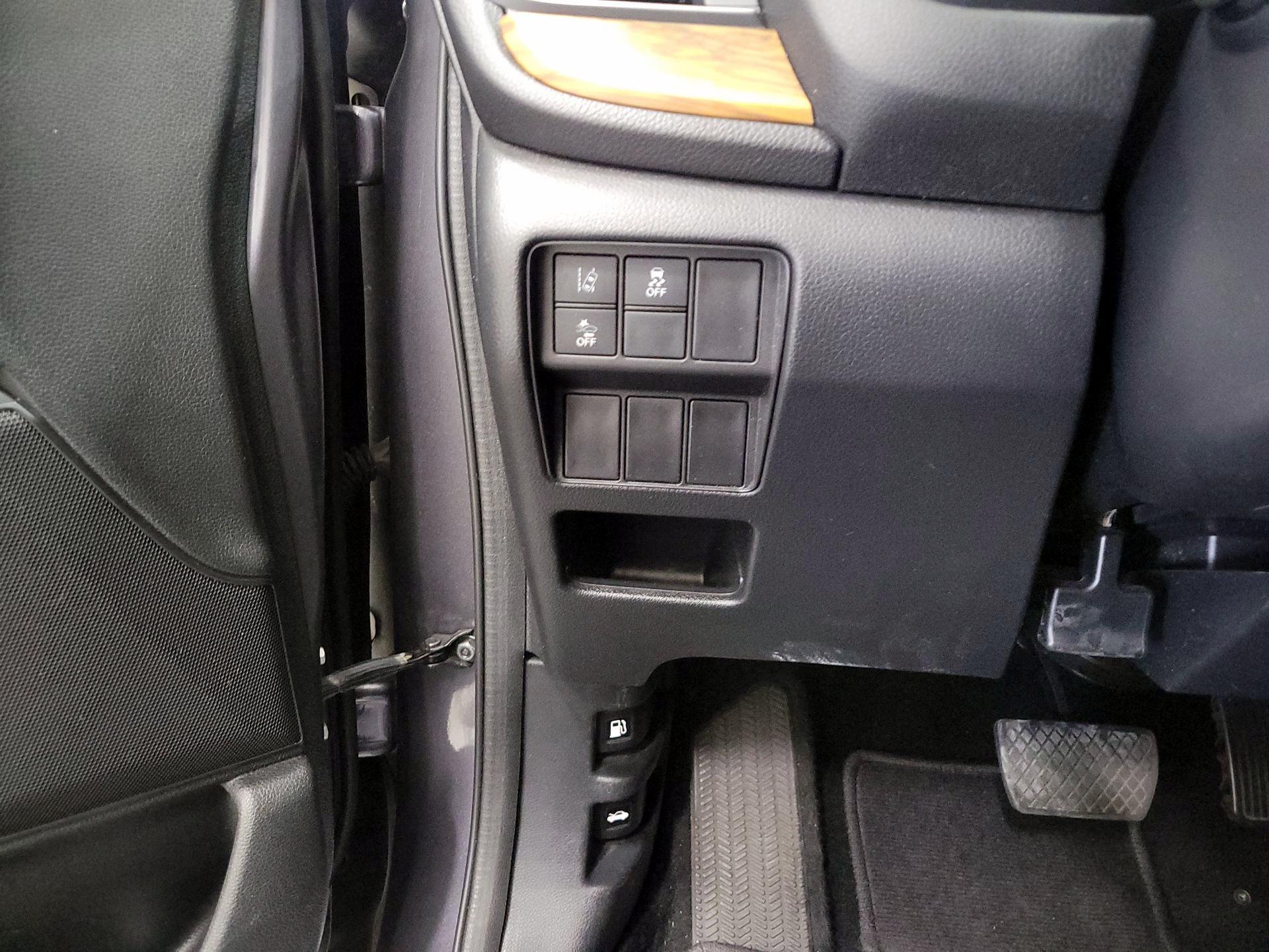 Thumbnail: 2018 Honda CR-V - 13