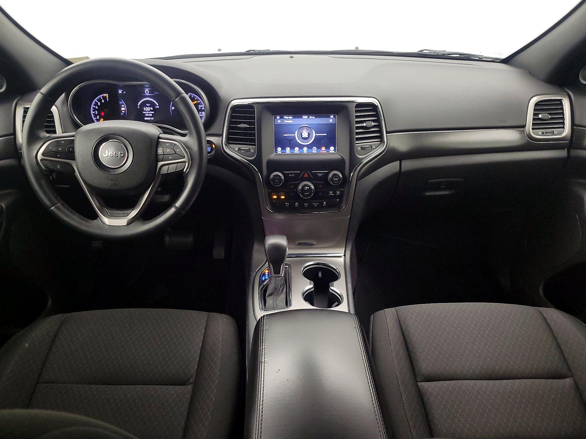Thumbnail: 2018 Jeep Grand Cherokee - 9