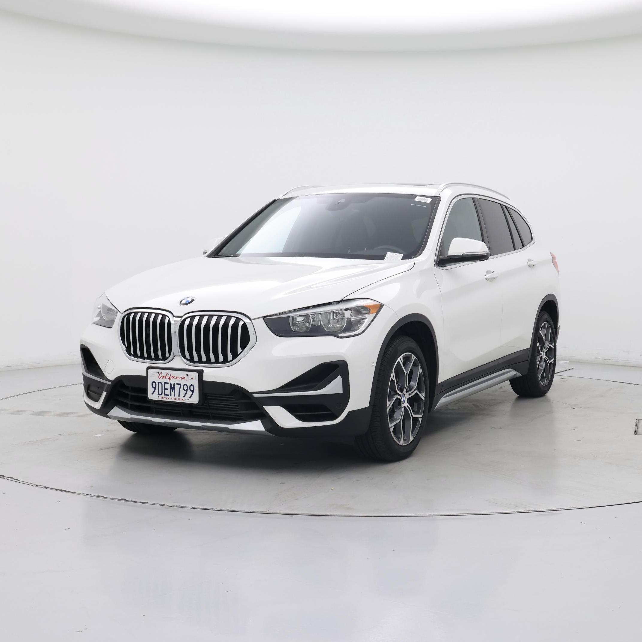 Thumbnail: 2021 BMW X1 - 4