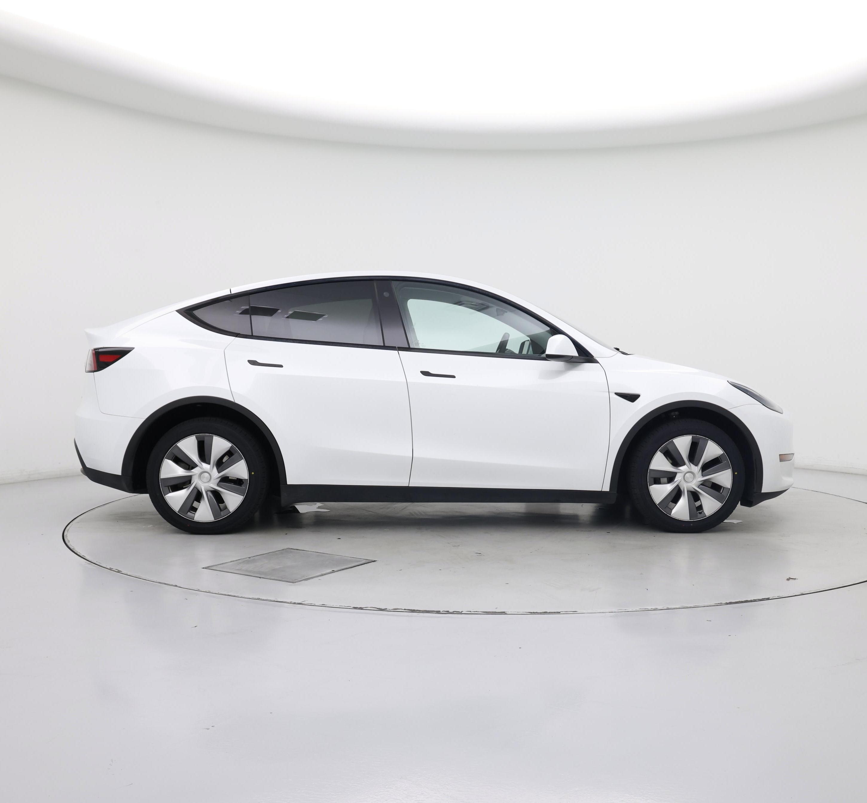 Thumbnail: 2023 Tesla Model Y - 7