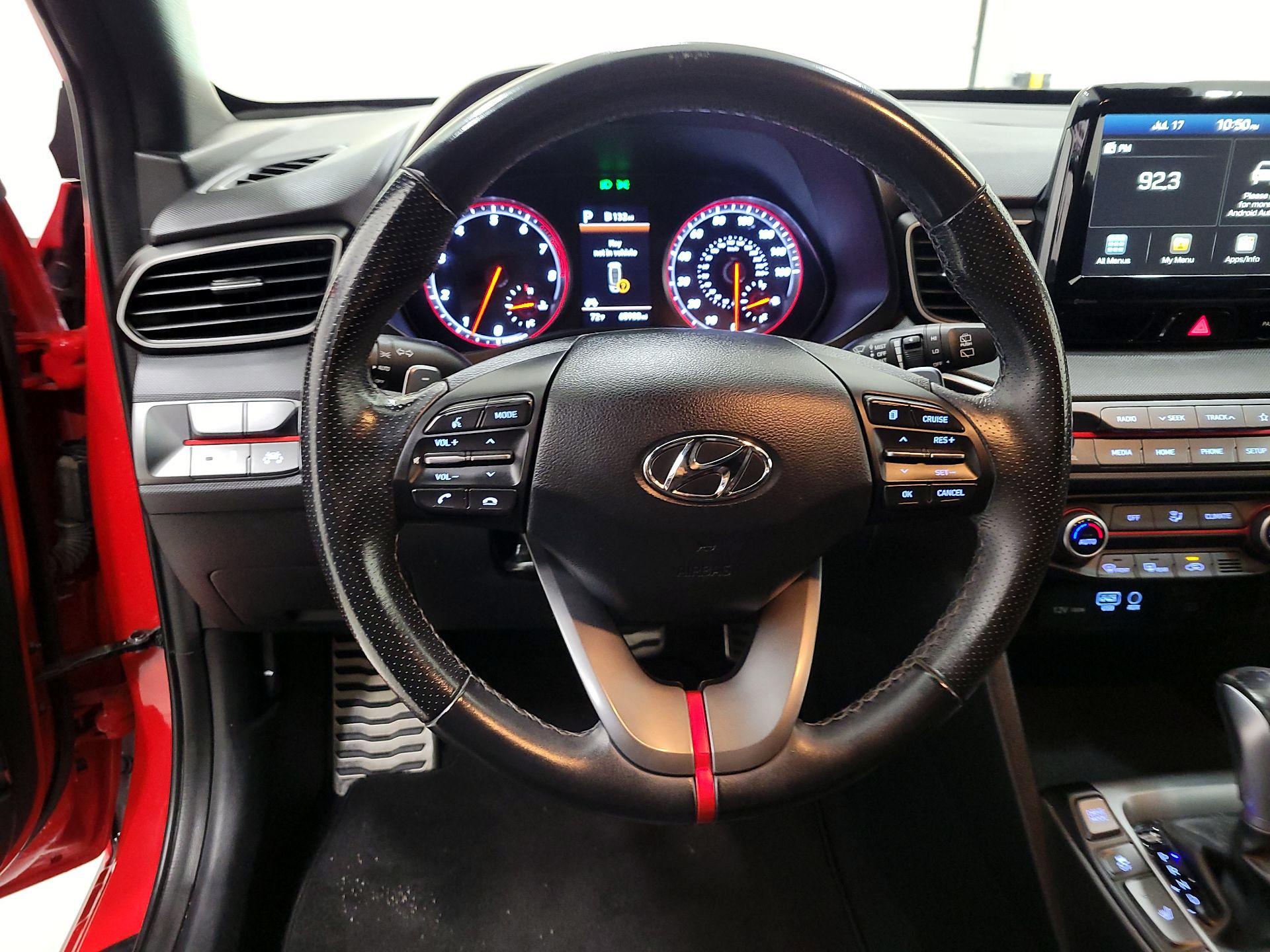 Thumbnail: 2019 Hyundai Veloster - 10