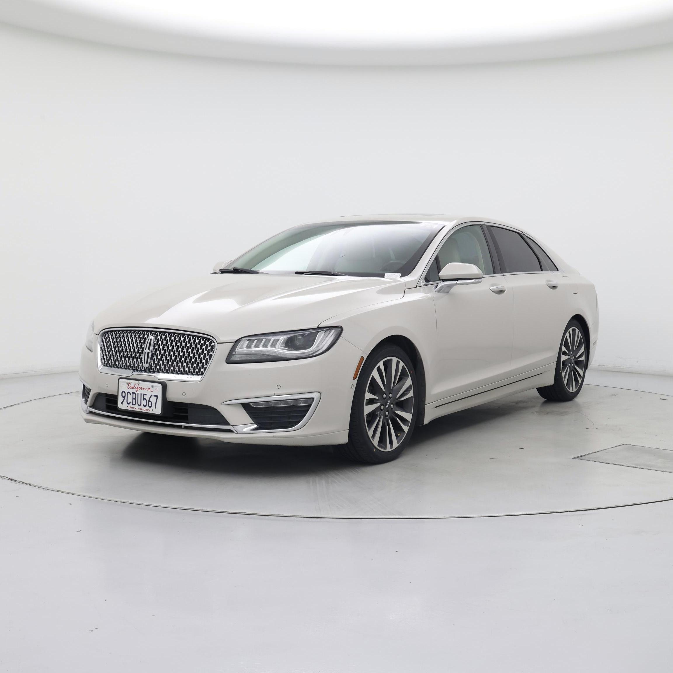 Thumbnail: 2019 Lincoln MKZ - 4