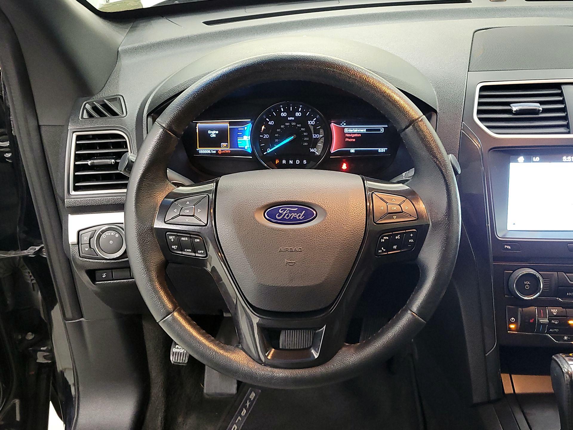 Thumbnail: 2017 Ford Explorer - 10