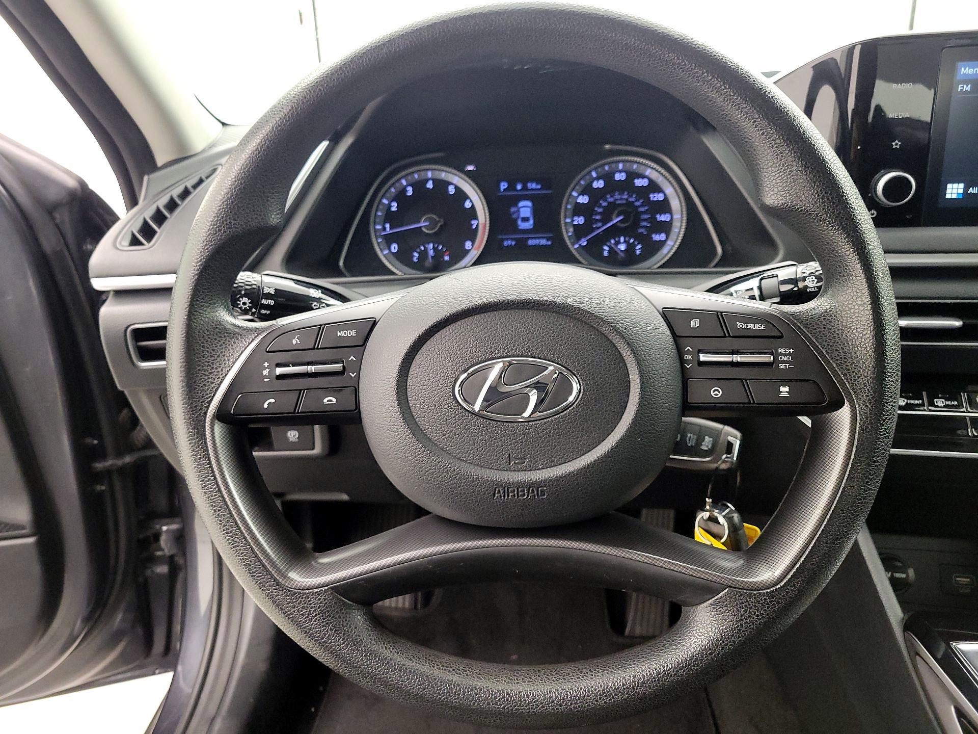 Thumbnail: 2020 Hyundai Sonata - 10