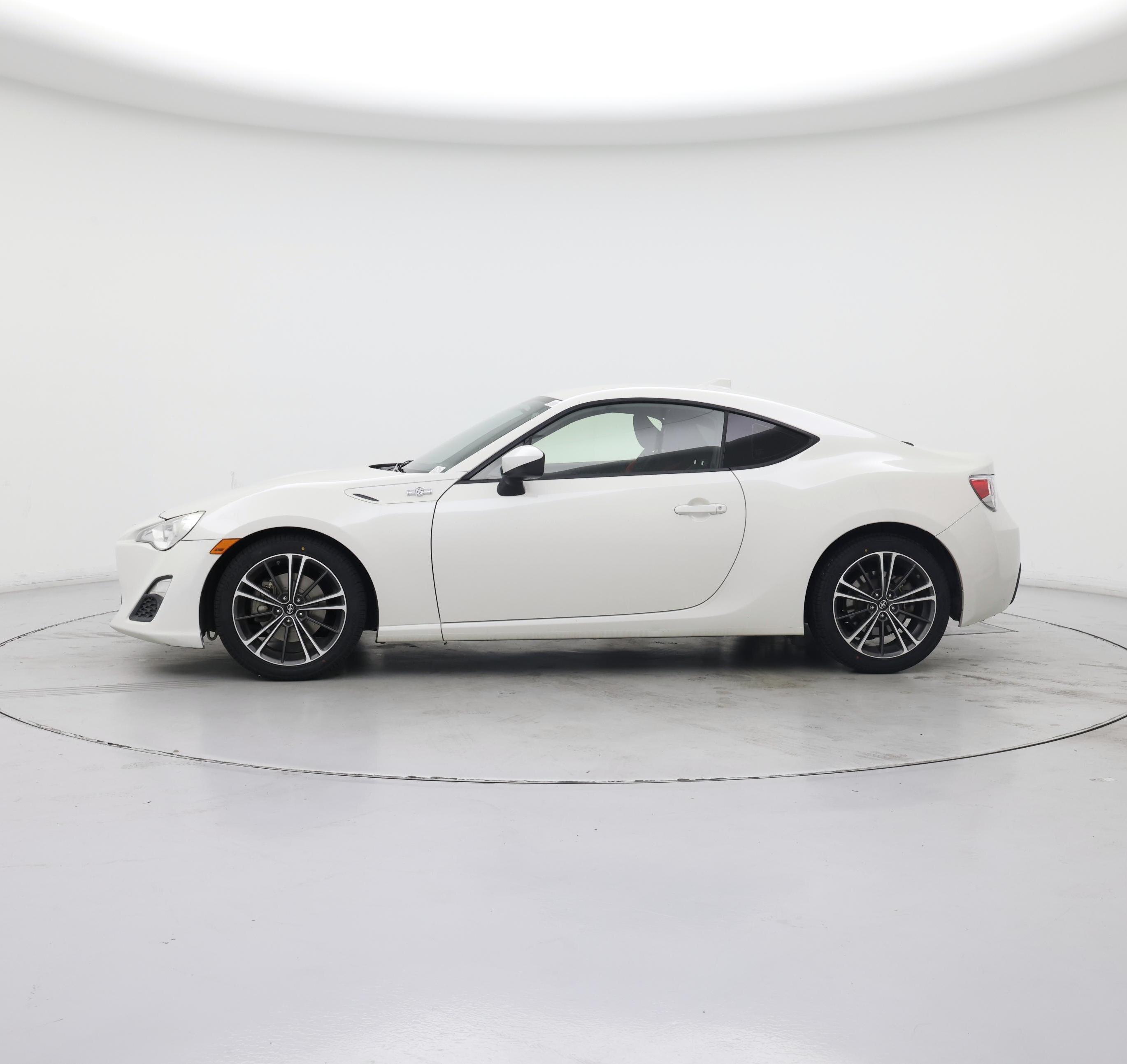 Thumbnail: 2016 Scion FR-S - 3
