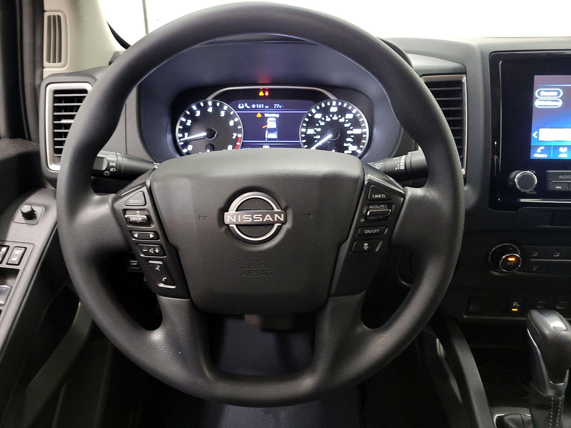 Thumbnail: 2022 Nissan Frontier - 10