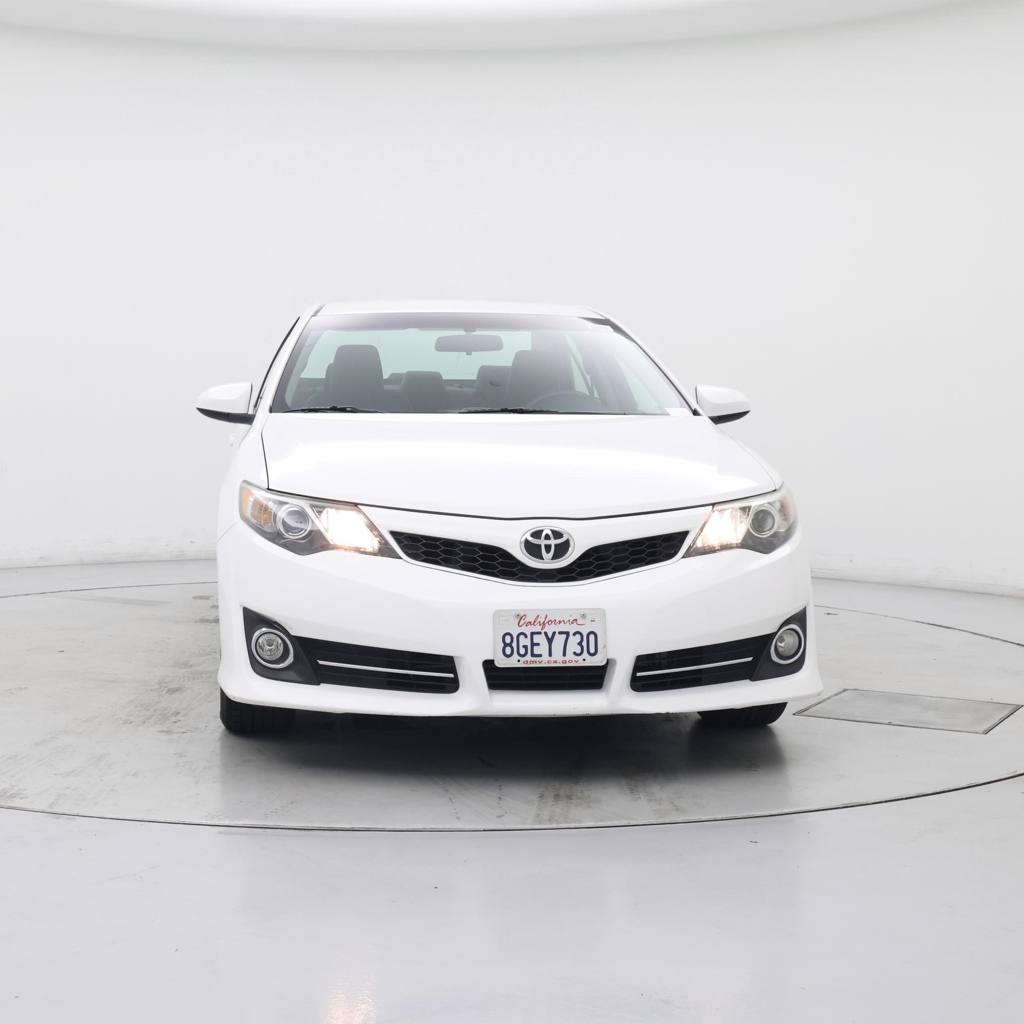 Thumbnail: 2014 Toyota Camry - 5