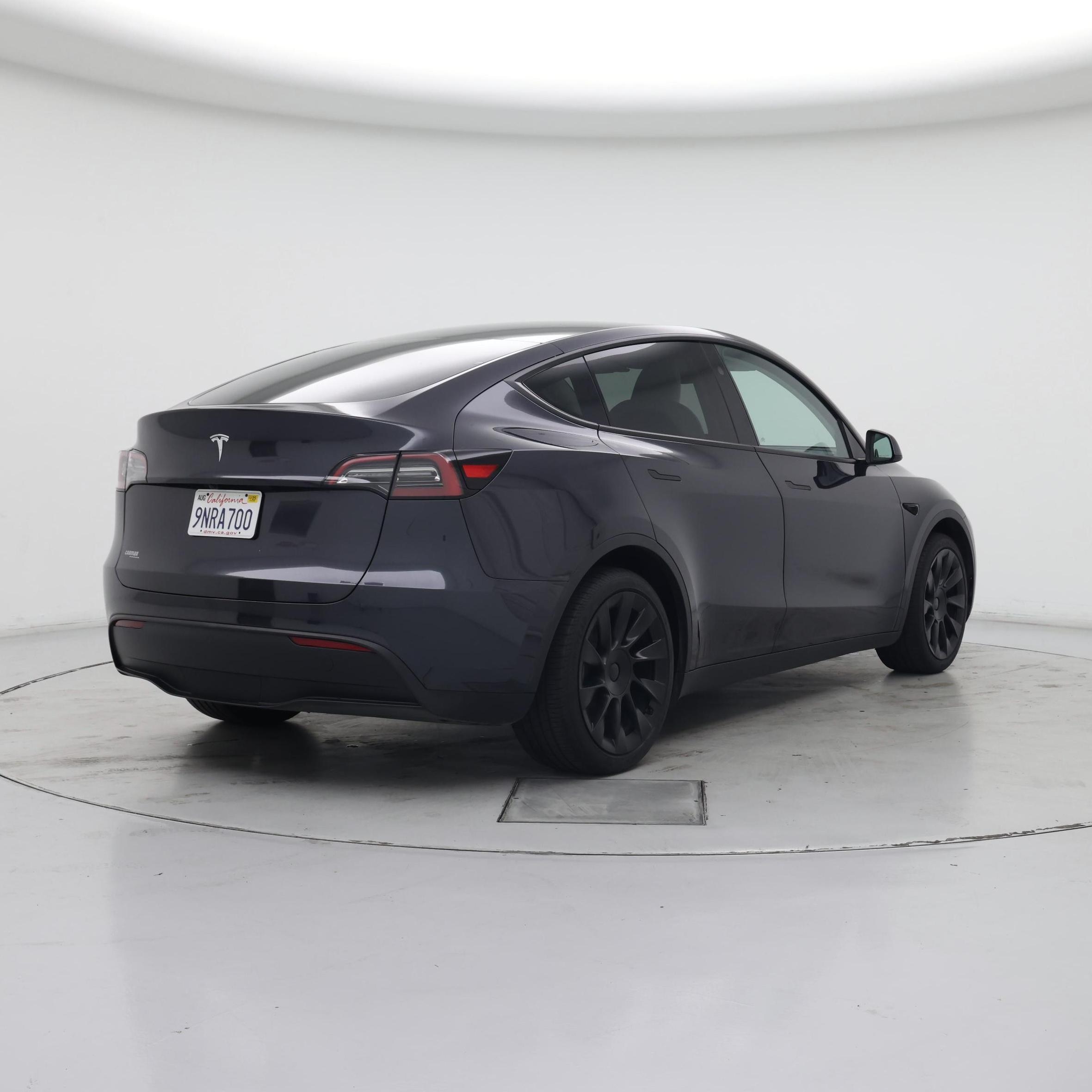 Thumbnail: 2024 Tesla Model Y - 8