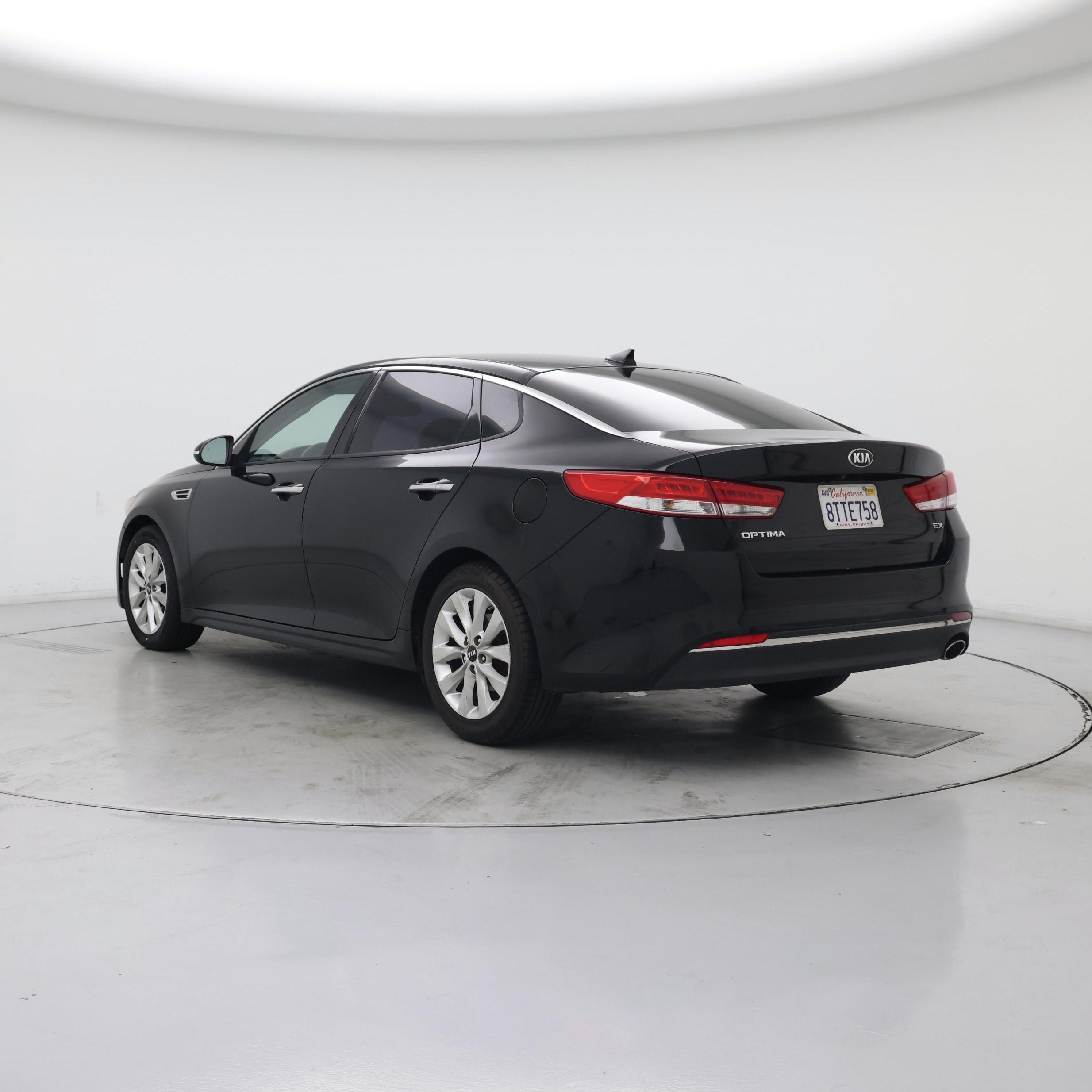 Thumbnail: 2018 Kia Optima - 2