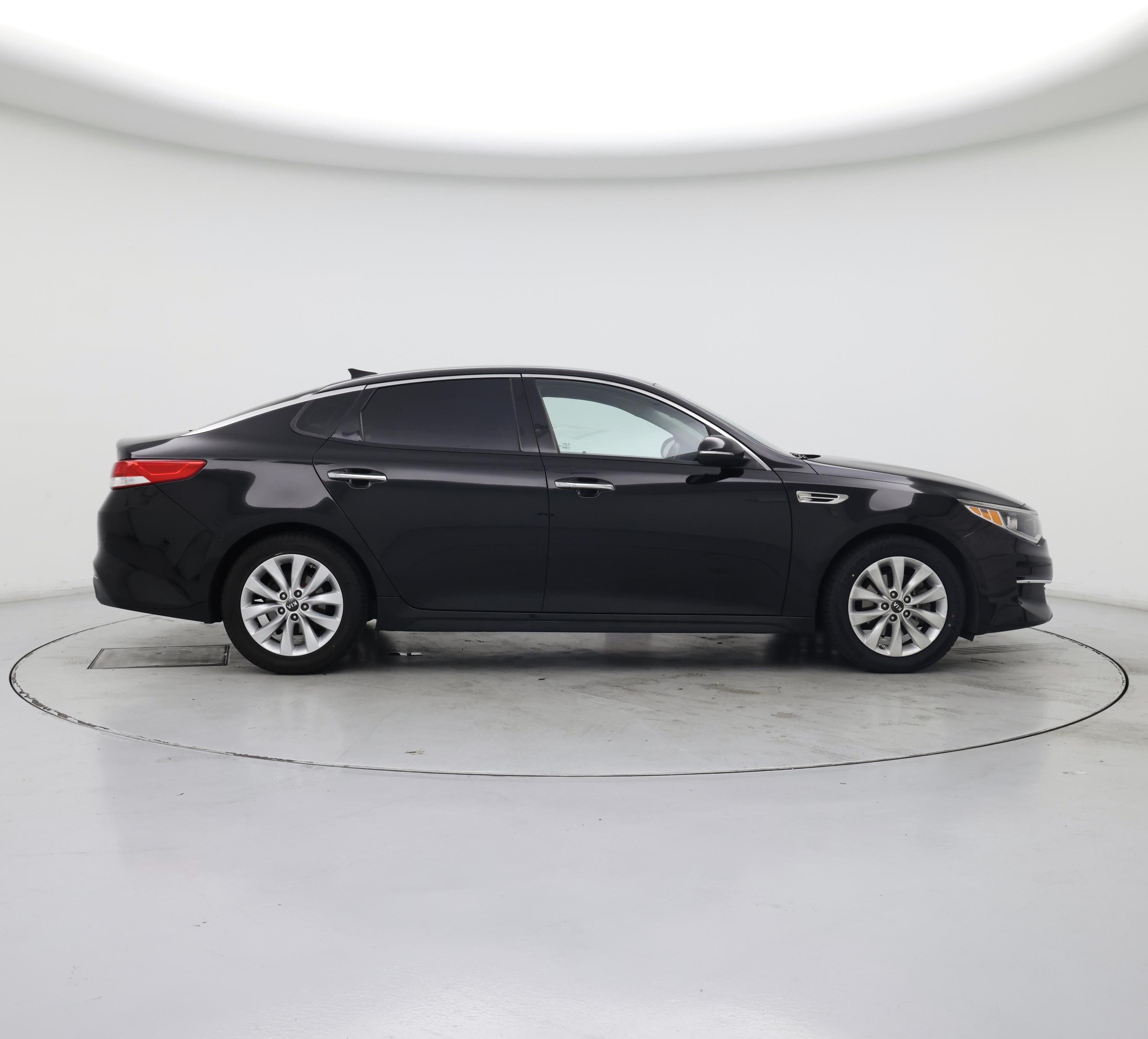 Thumbnail: 2018 Kia Optima - 7