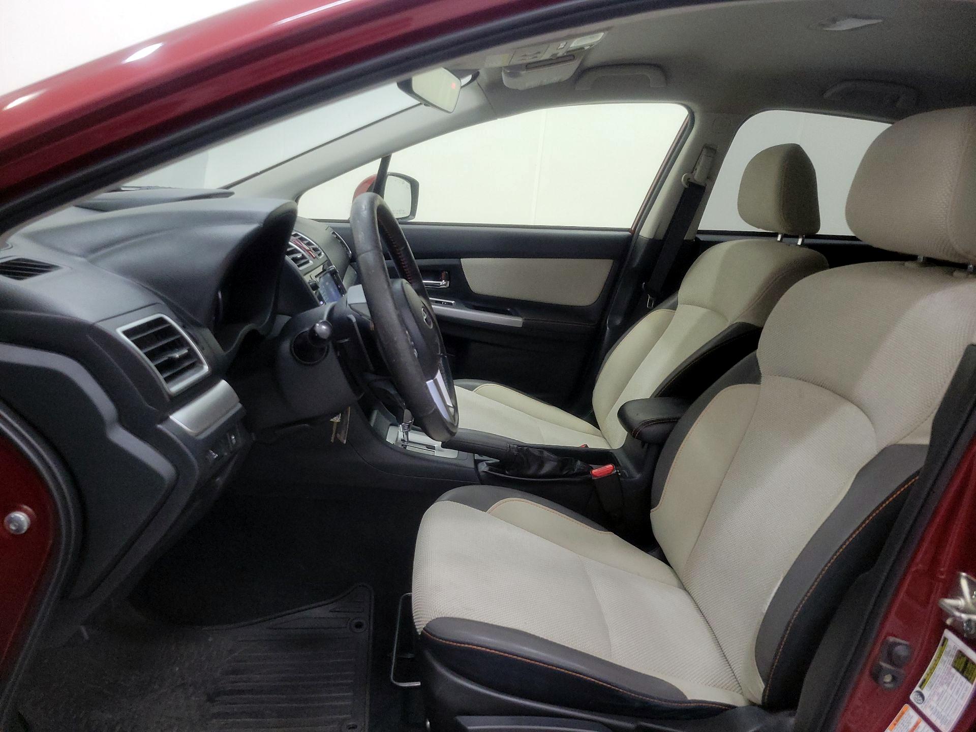 Thumbnail: 2017 Subaru Crosstrek - 11