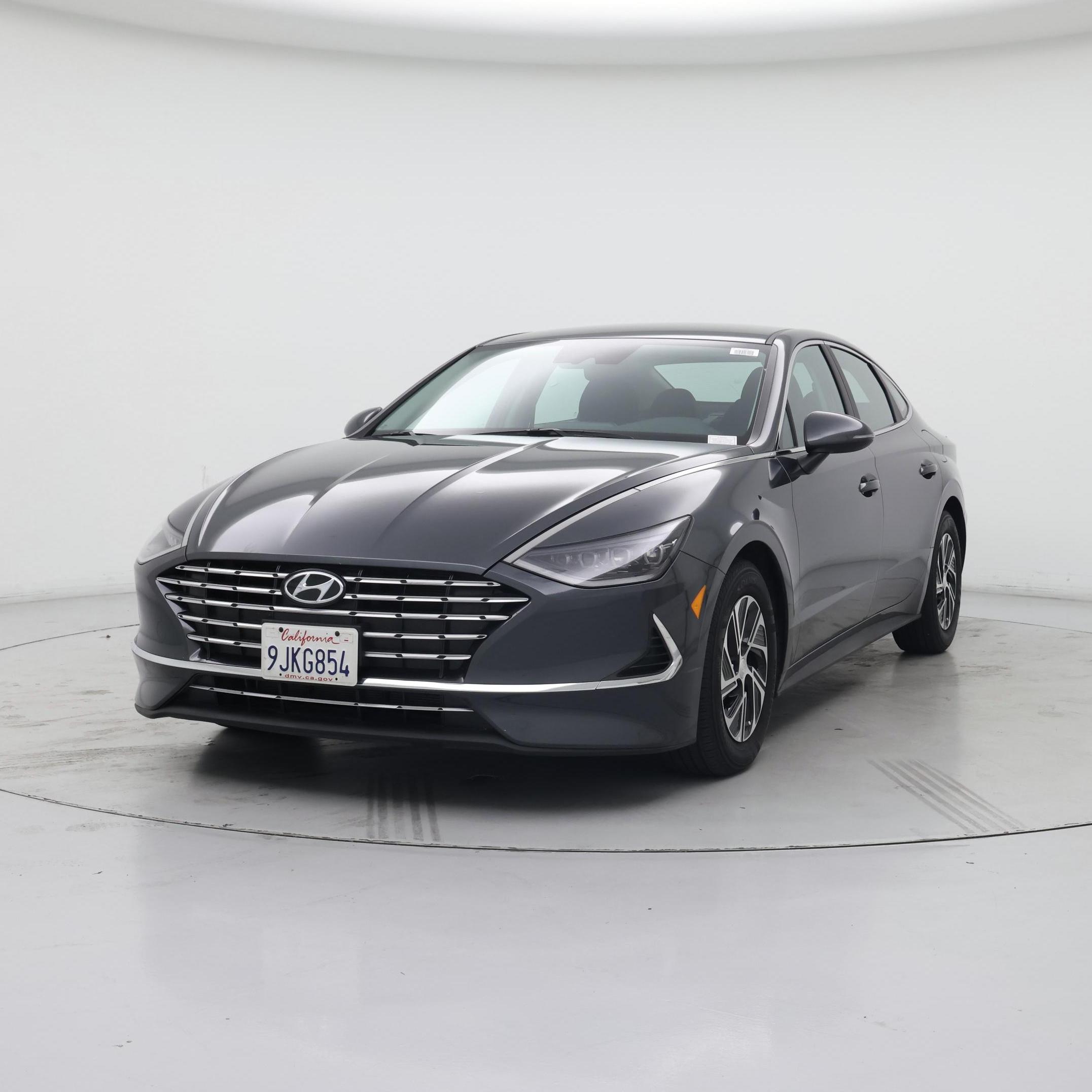 Thumbnail: 2023 Hyundai Sonata - 4