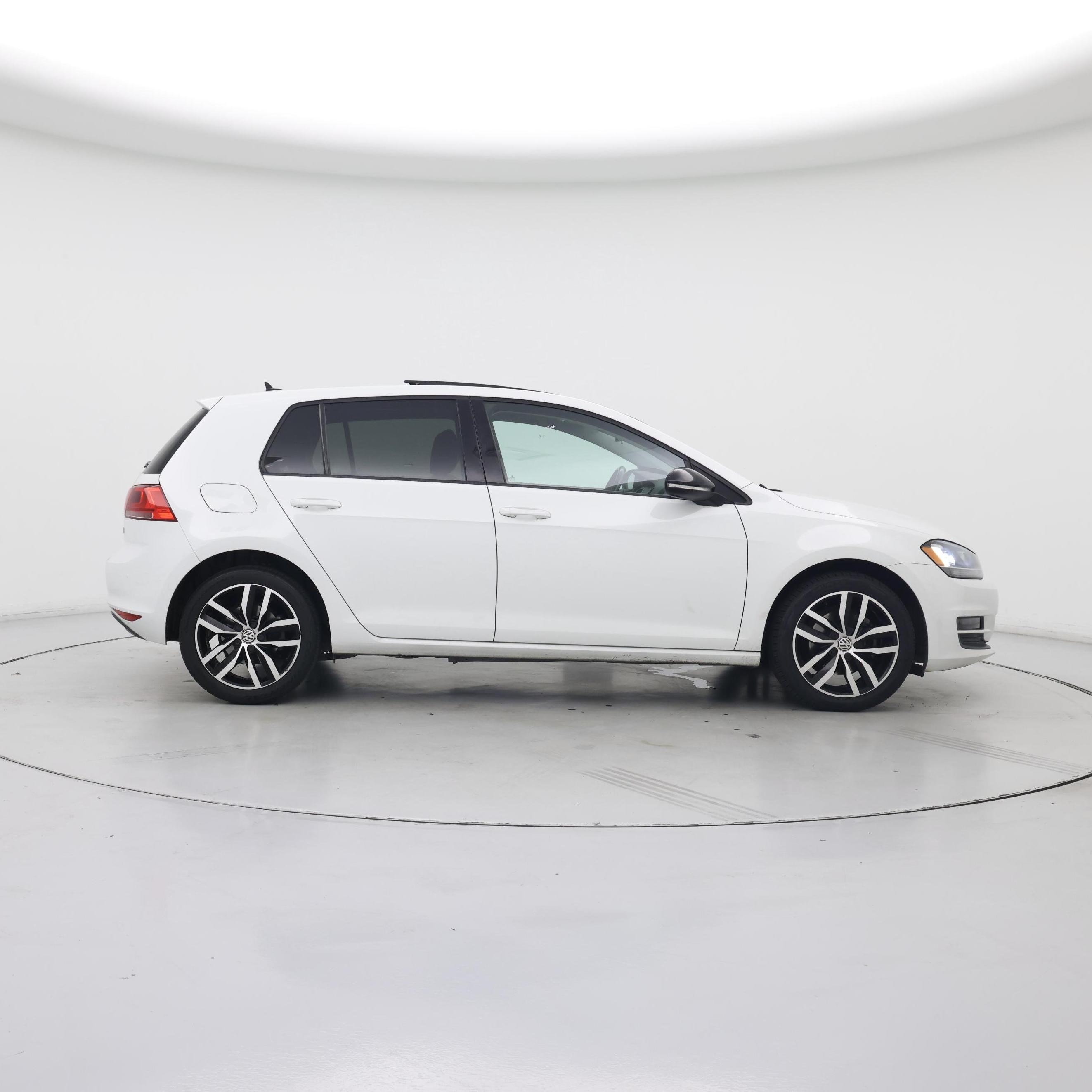 Thumbnail: 2015 Volkswagen Golf - 7