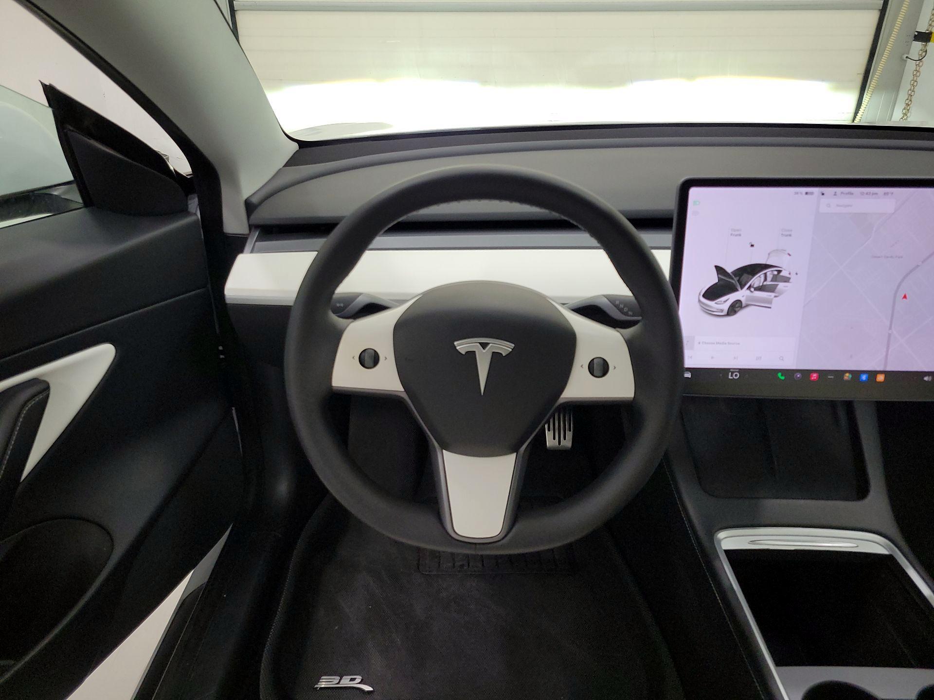 Thumbnail: 2021 Tesla Model 3 - 10