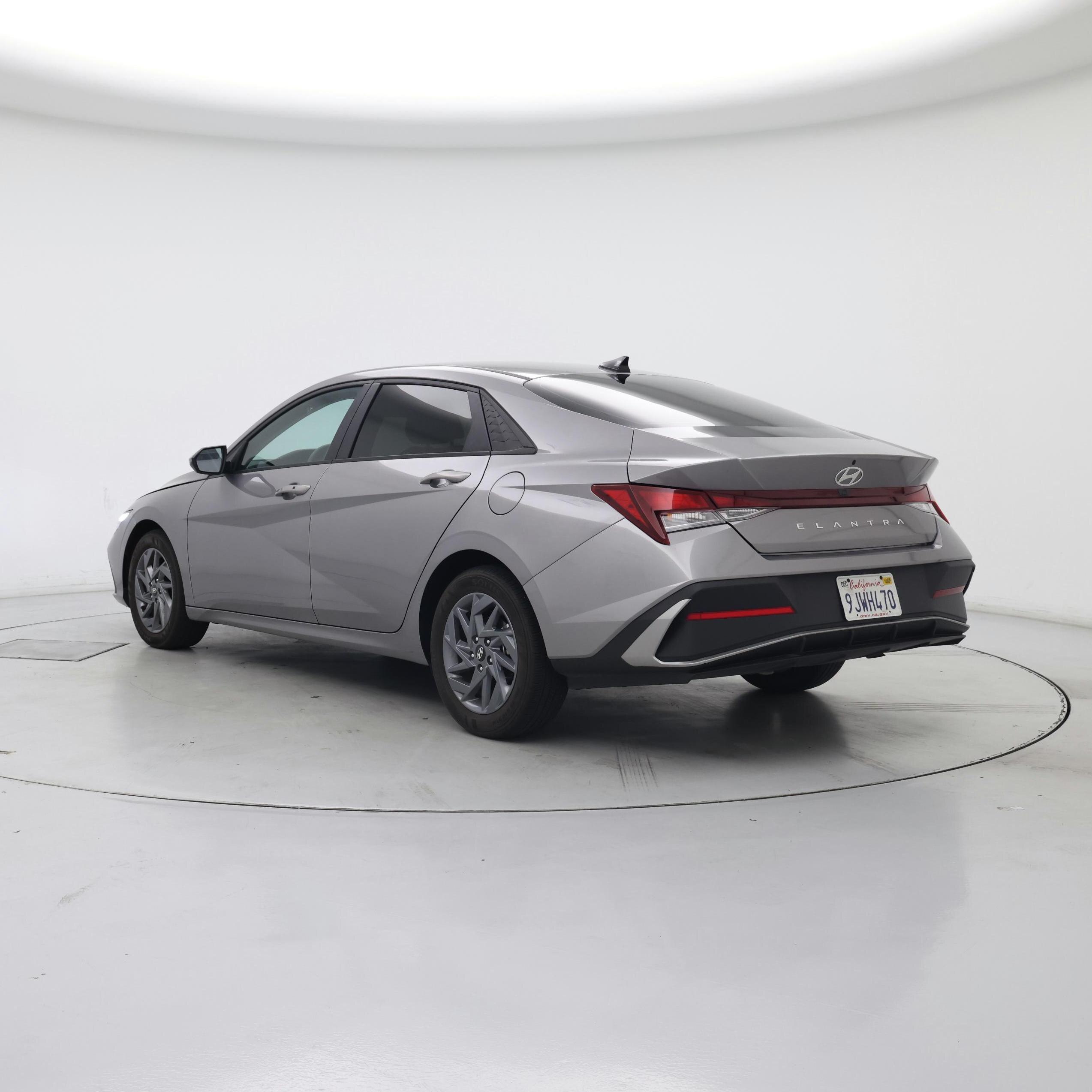 Thumbnail: 2024 Hyundai Elantra - 2