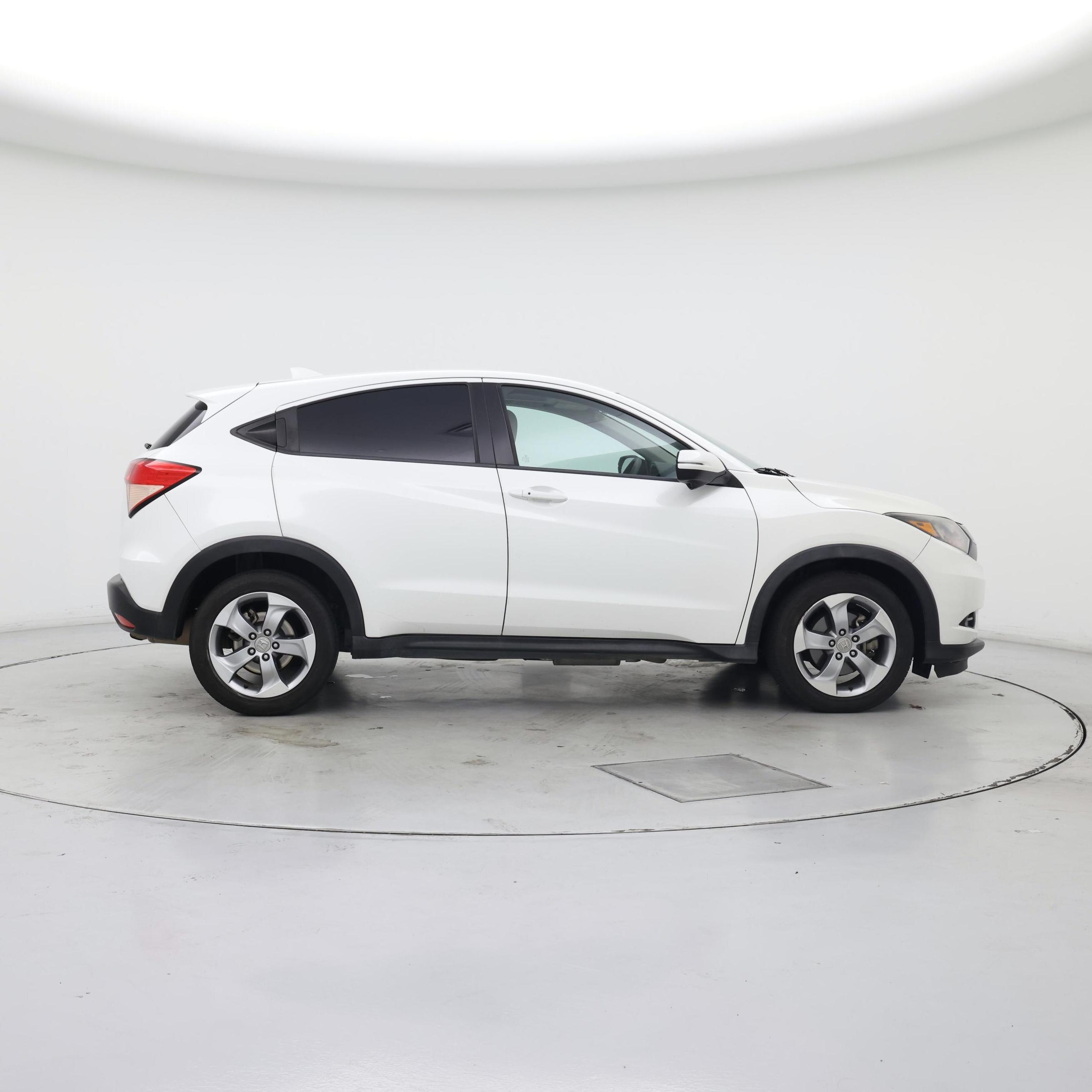 Thumbnail: 2017 Honda HR-V - 7