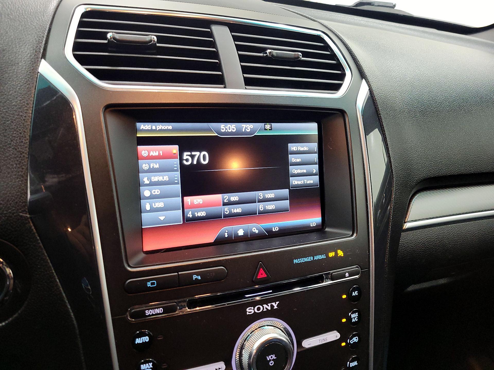 Thumbnail: 2016 Ford Explorer - 16