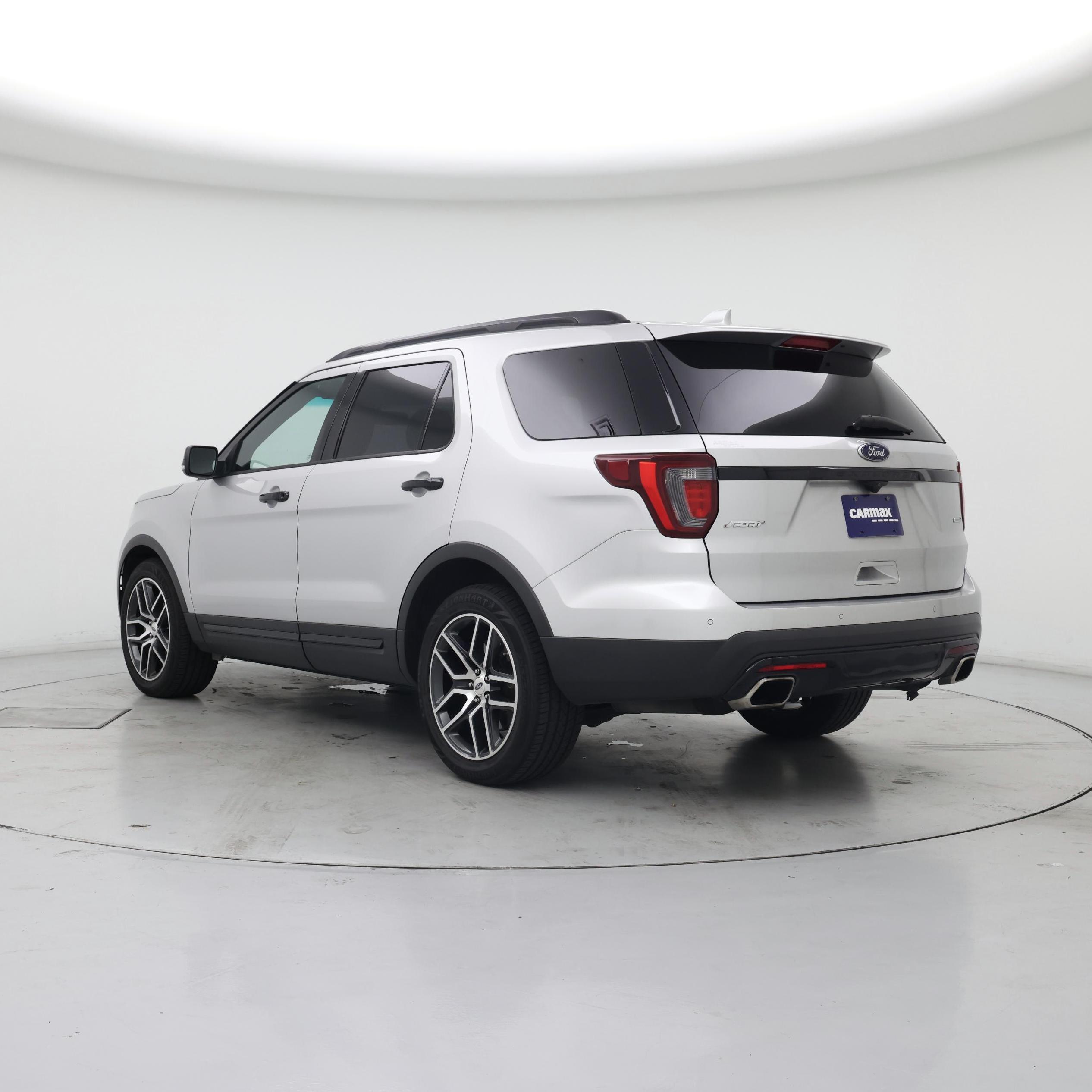 Thumbnail: 2016 Ford Explorer - 2