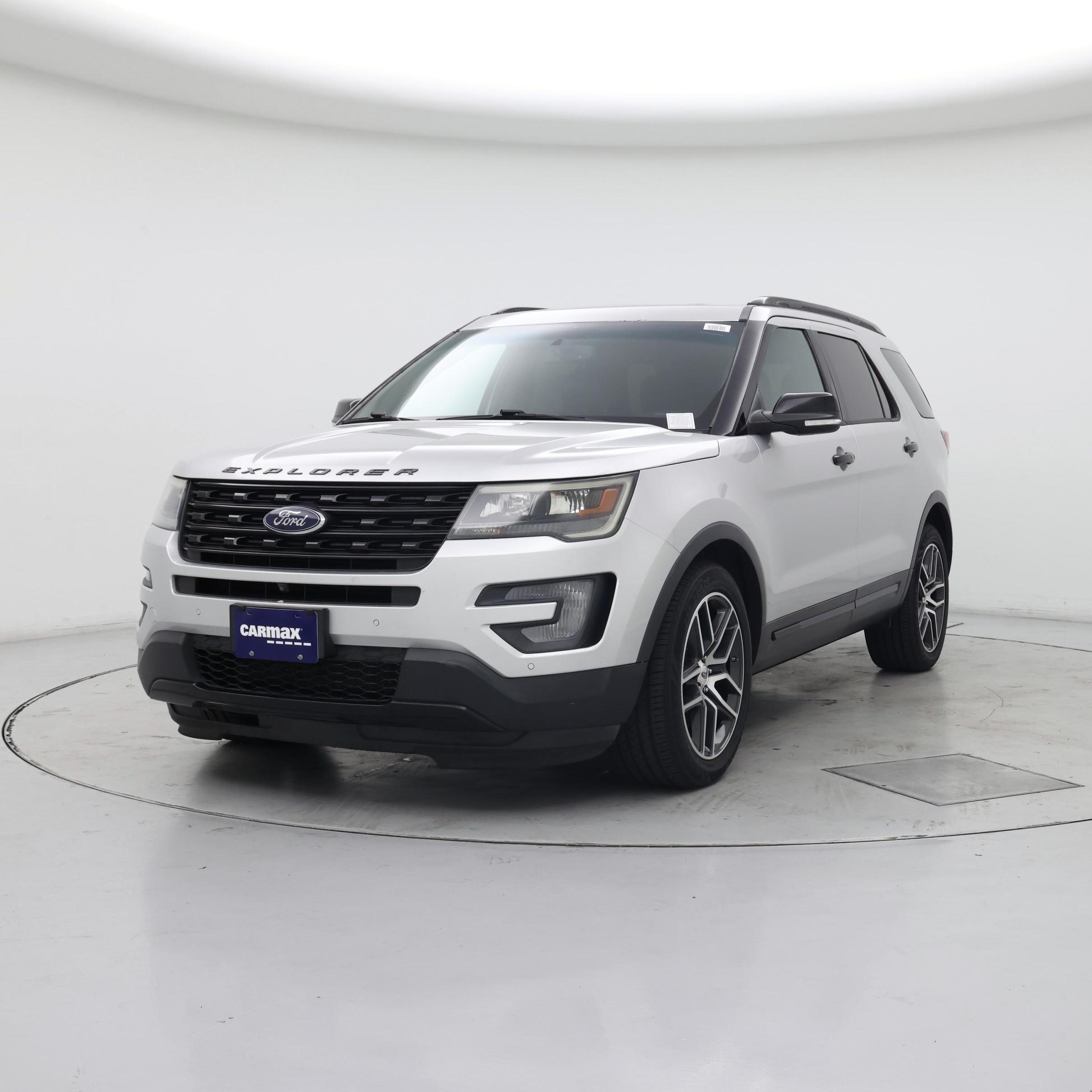 Thumbnail: 2016 Ford Explorer - 4