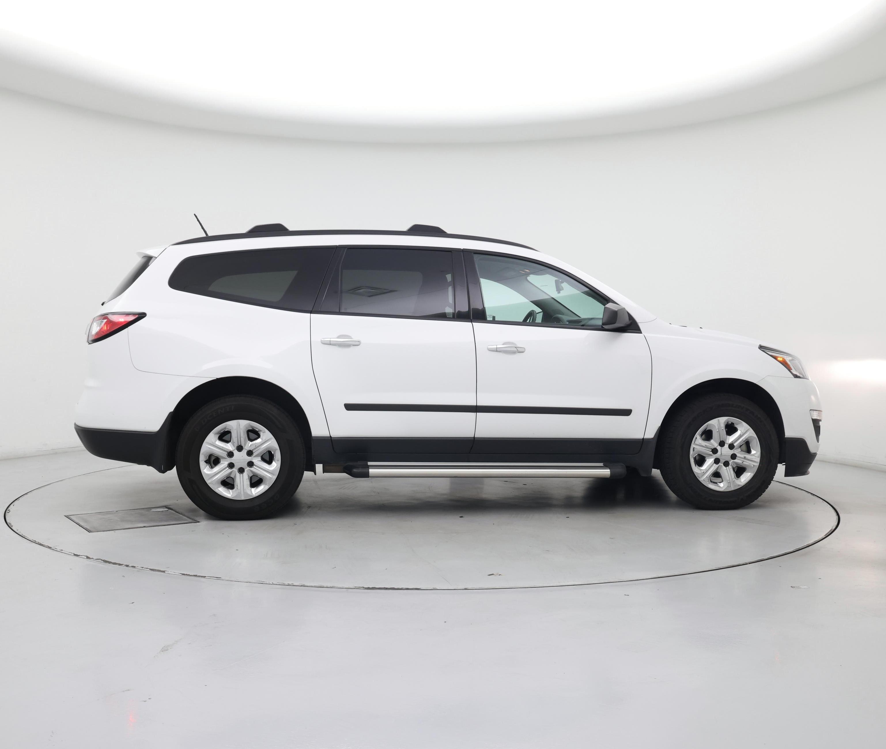 Thumbnail: 2017 Chevrolet Traverse - 7