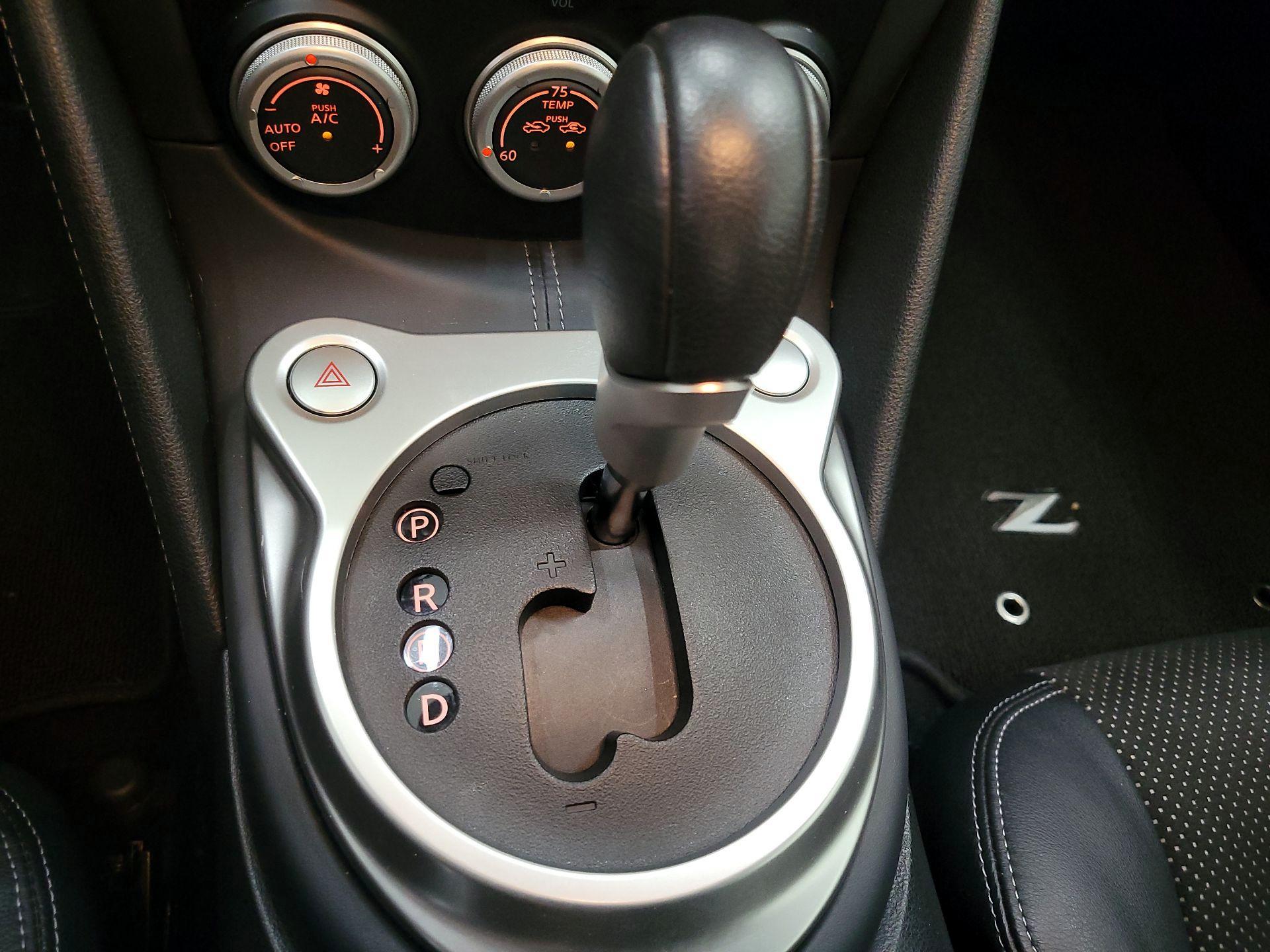 Thumbnail: 2014 Nissan Z - 16