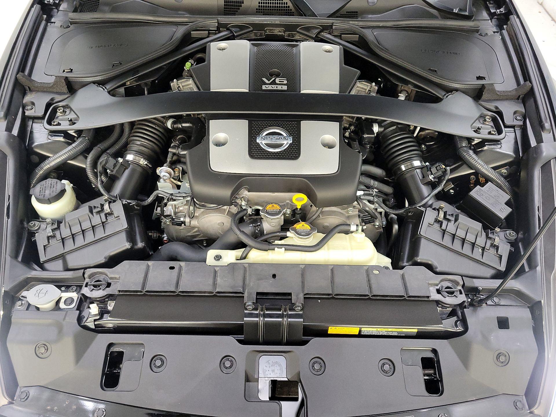 Thumbnail: 2014 Nissan Z - 18