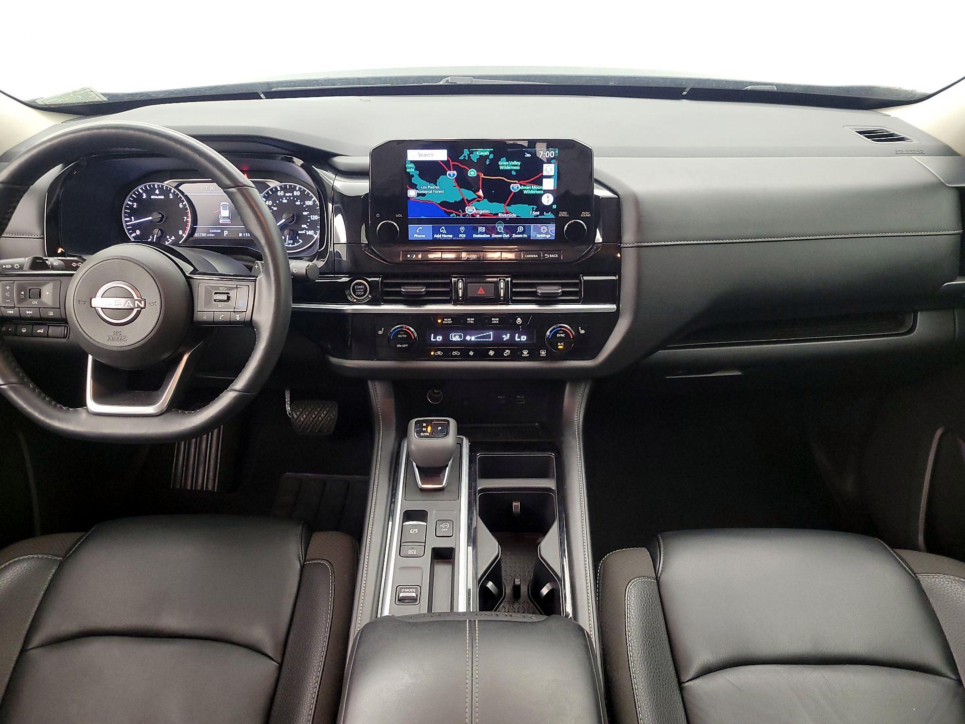 Thumbnail: 2023 Nissan Pathfinder - 9