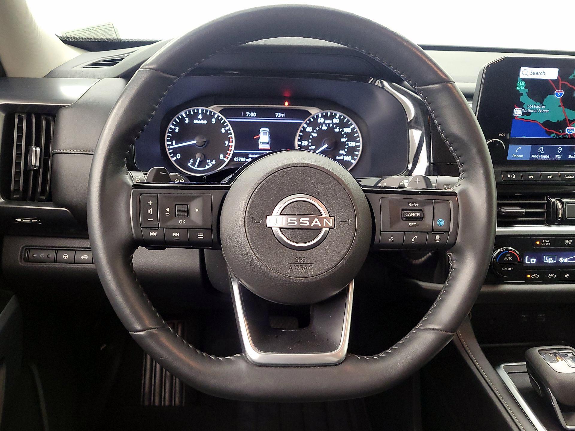 Thumbnail: 2023 Nissan Pathfinder - 10