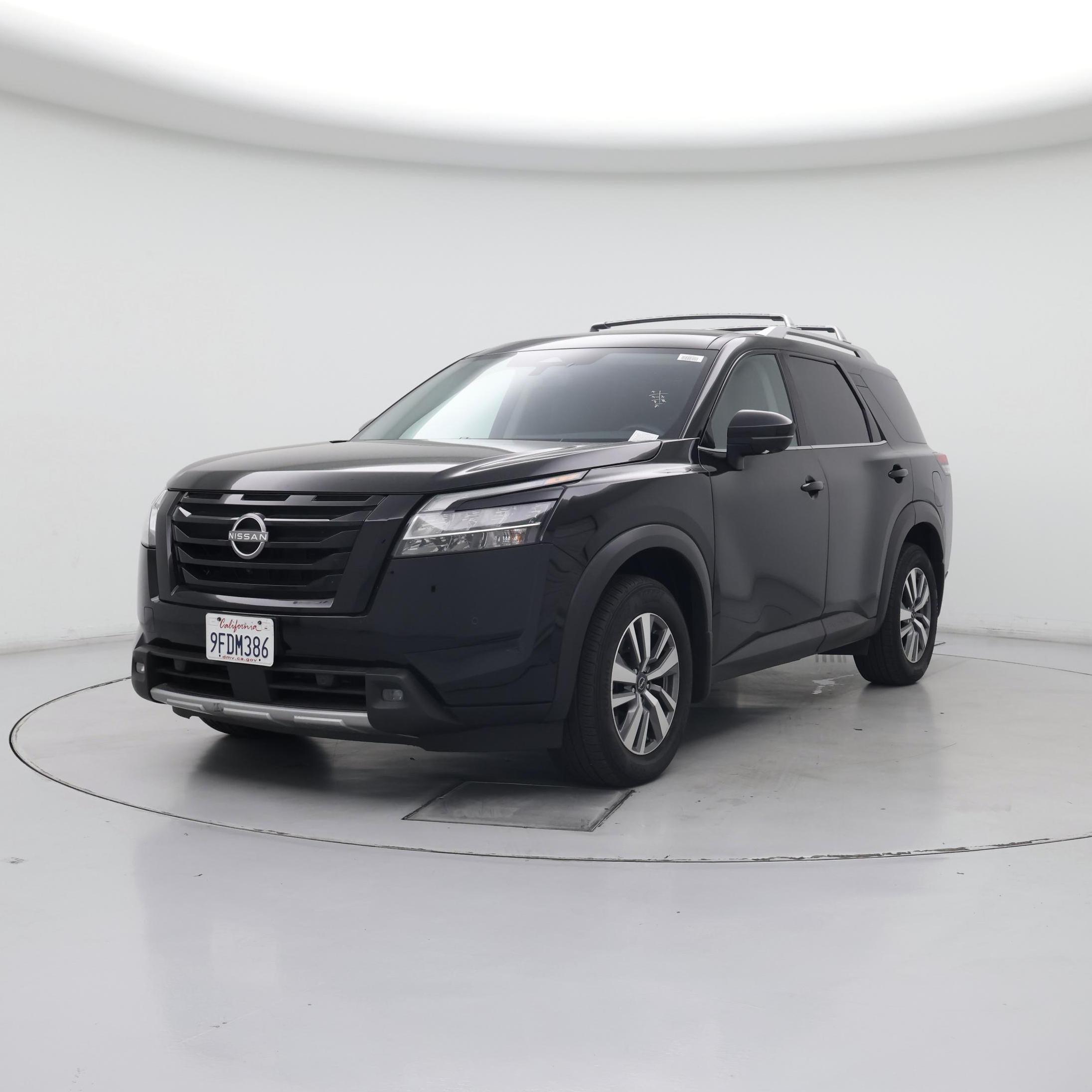 Thumbnail: 2023 Nissan Pathfinder - 4