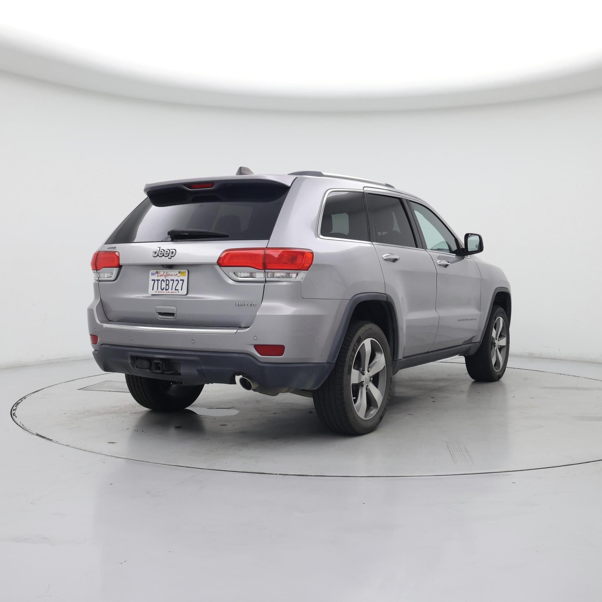 Thumbnail: 2015 Jeep Grand Cherokee - 8