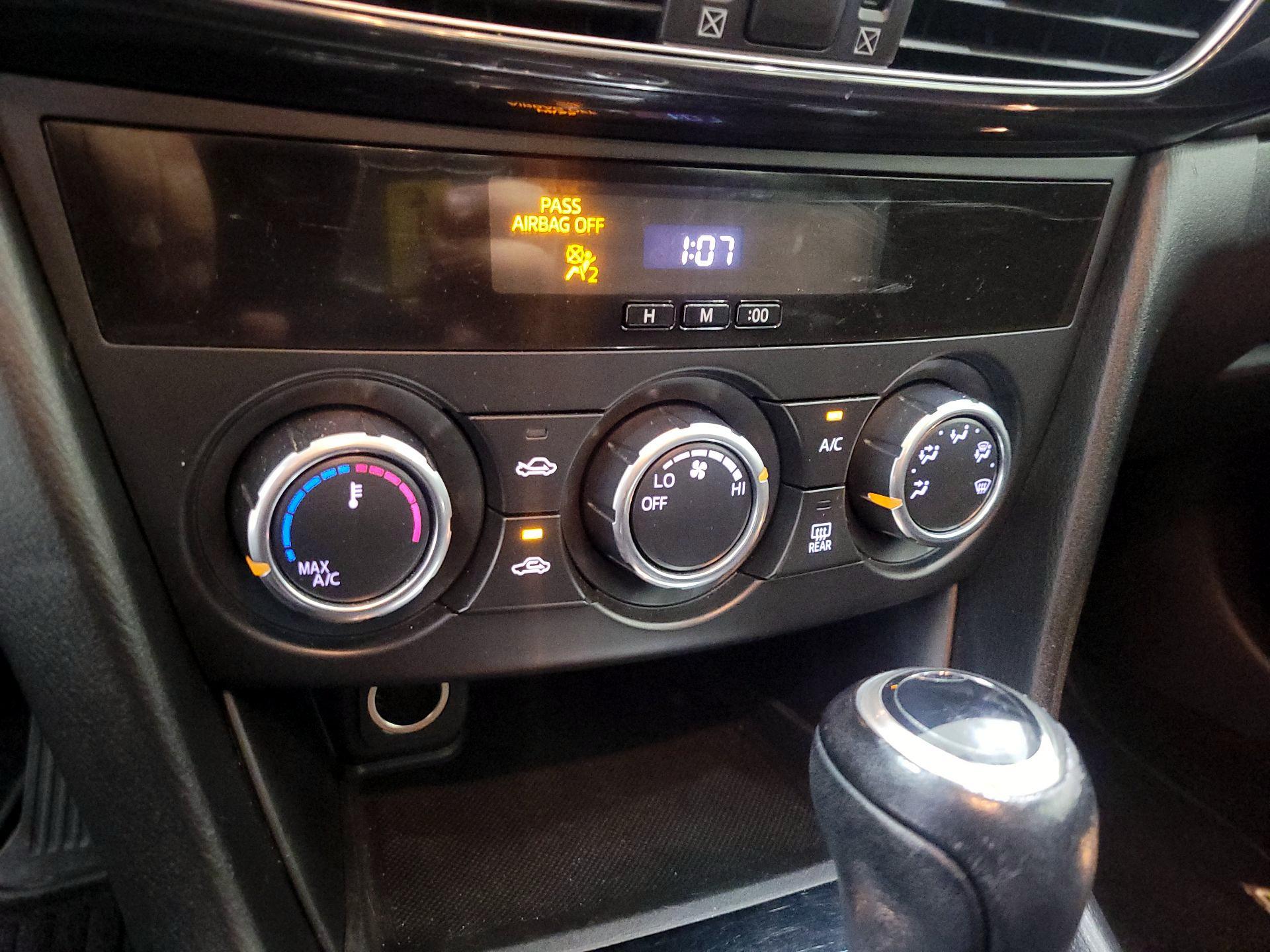Thumbnail: 2014 Mazda Mazda6 - 16