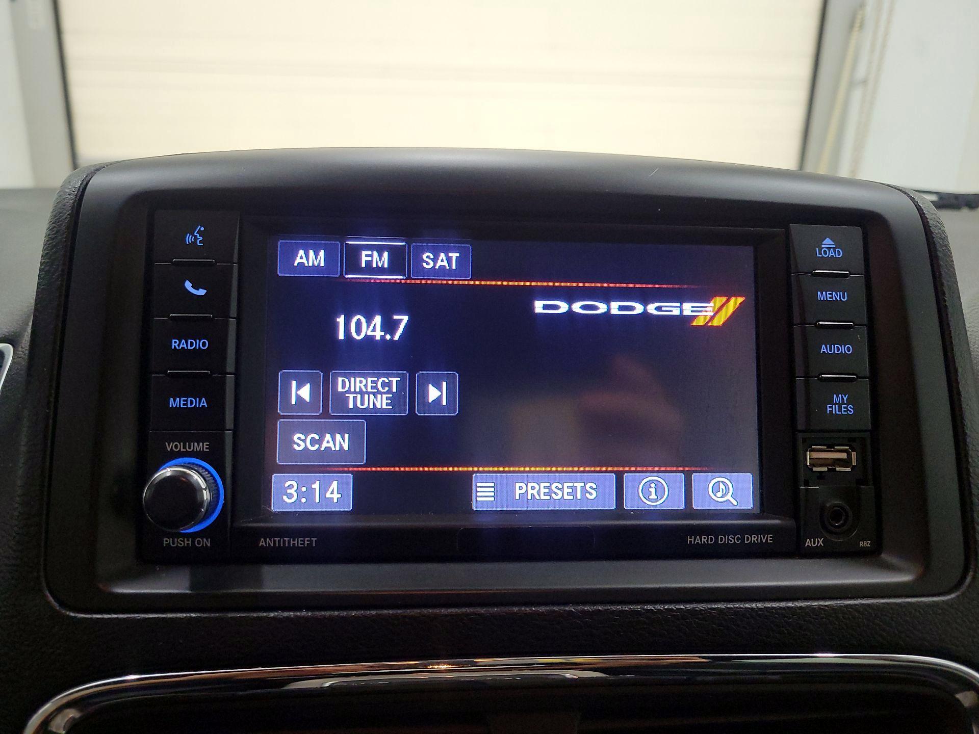 Thumbnail: 2019 Dodge Grand Caravan - 15