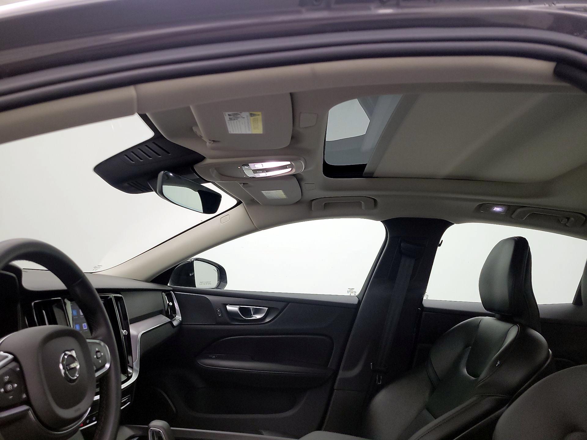 Thumbnail: 2024 Volvo S60 - 18