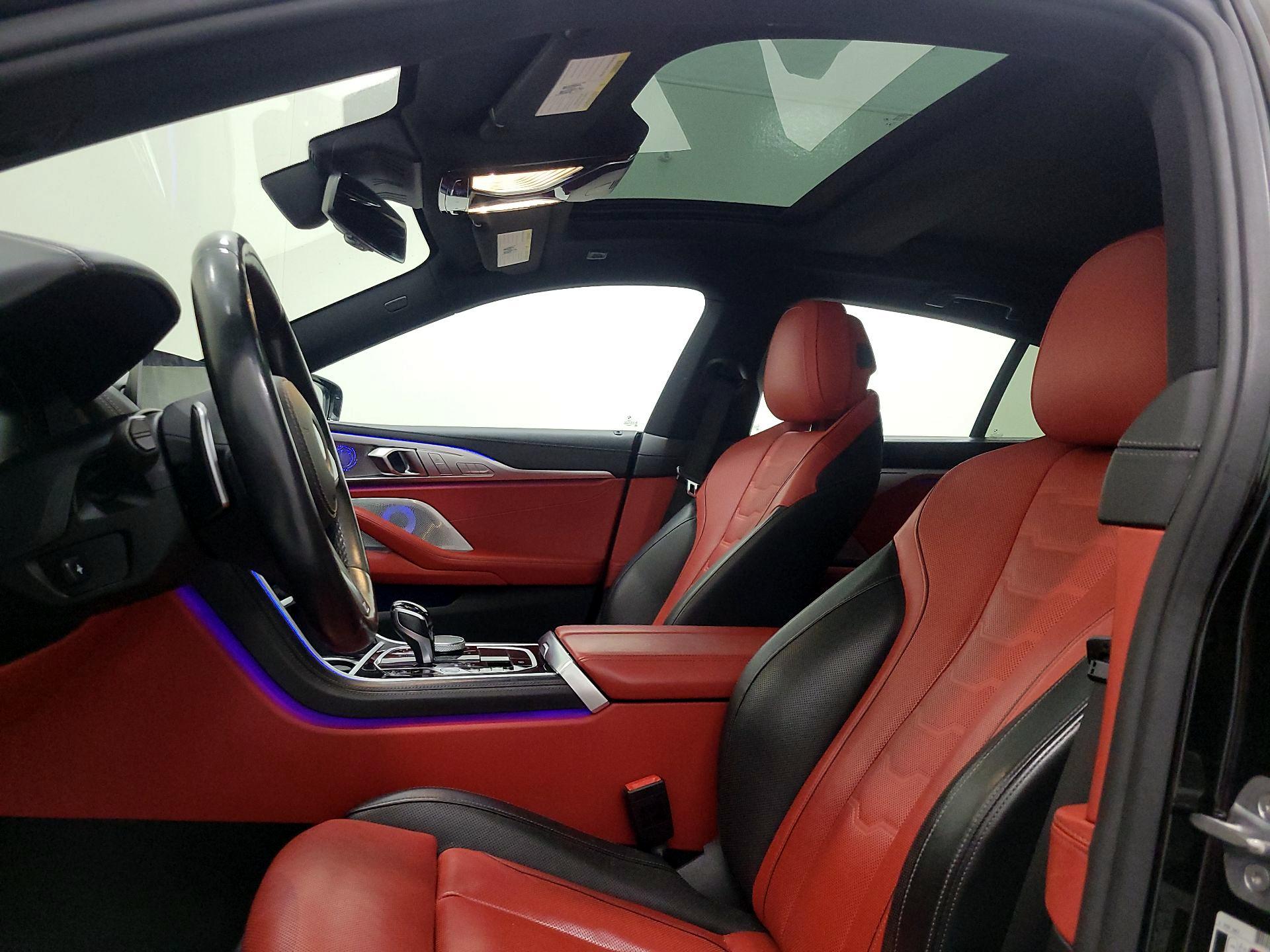 Thumbnail: 2020 BMW 8 Series - 20