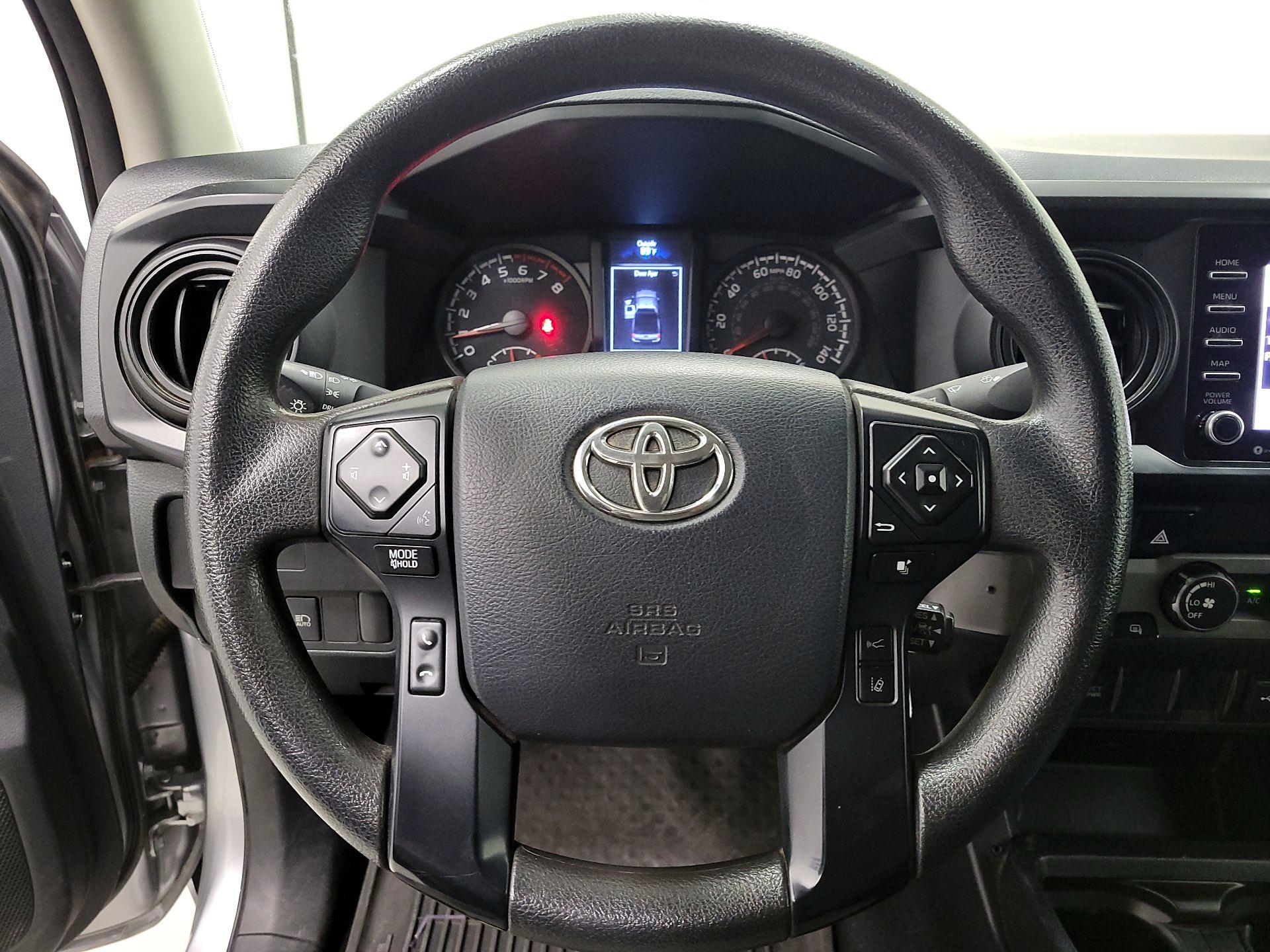 Thumbnail: 2020 Toyota Tacoma - 10