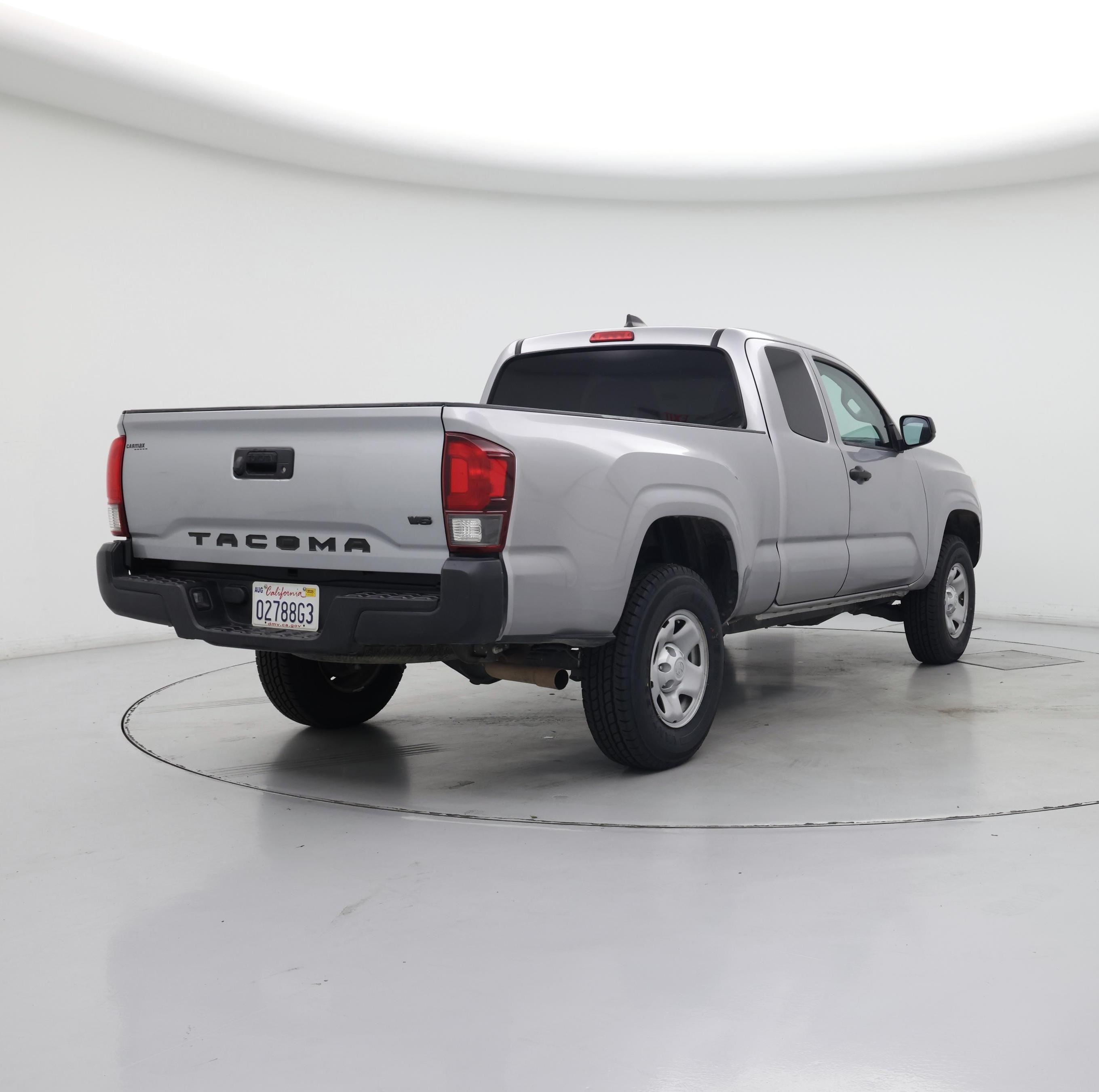 Thumbnail: 2020 Toyota Tacoma - 8