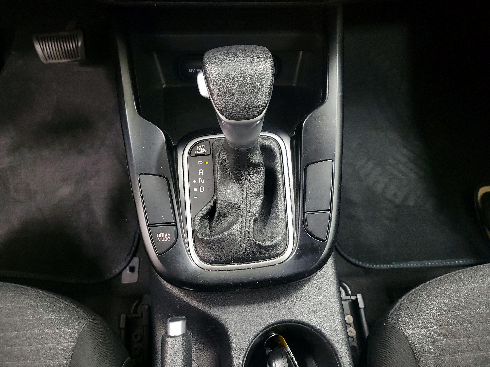 Thumbnail: 2021 Kia Soul - 16