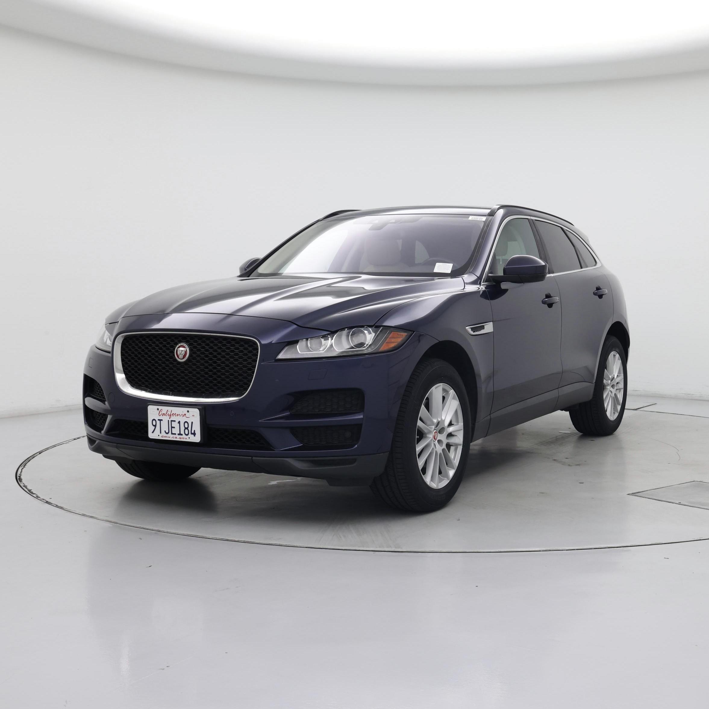 Thumbnail: 2018 Jaguar F-Pace - 4