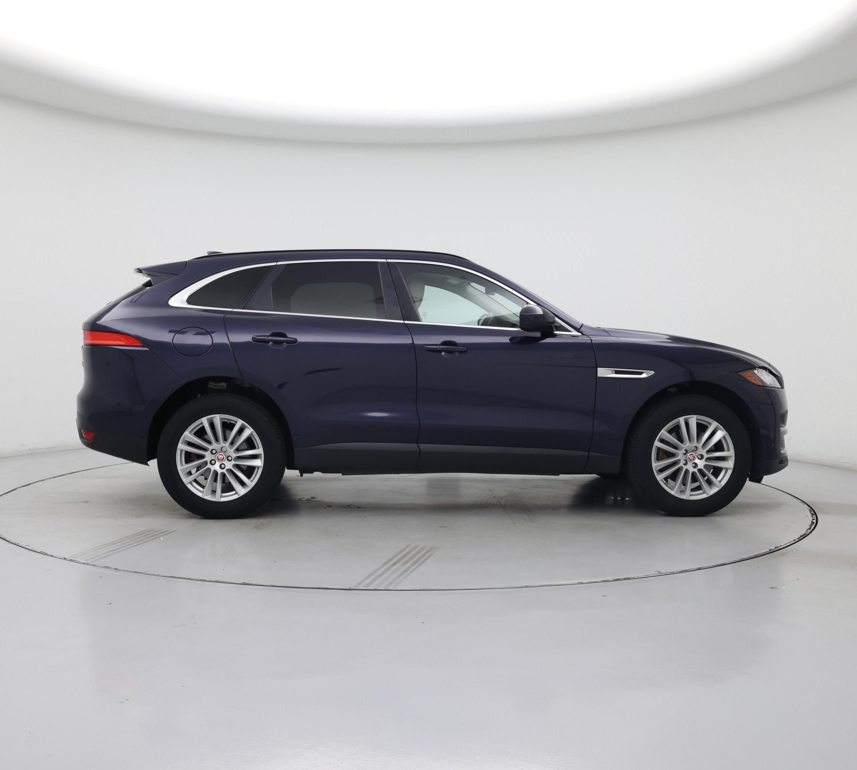 Thumbnail: 2018 Jaguar F-Pace - 7