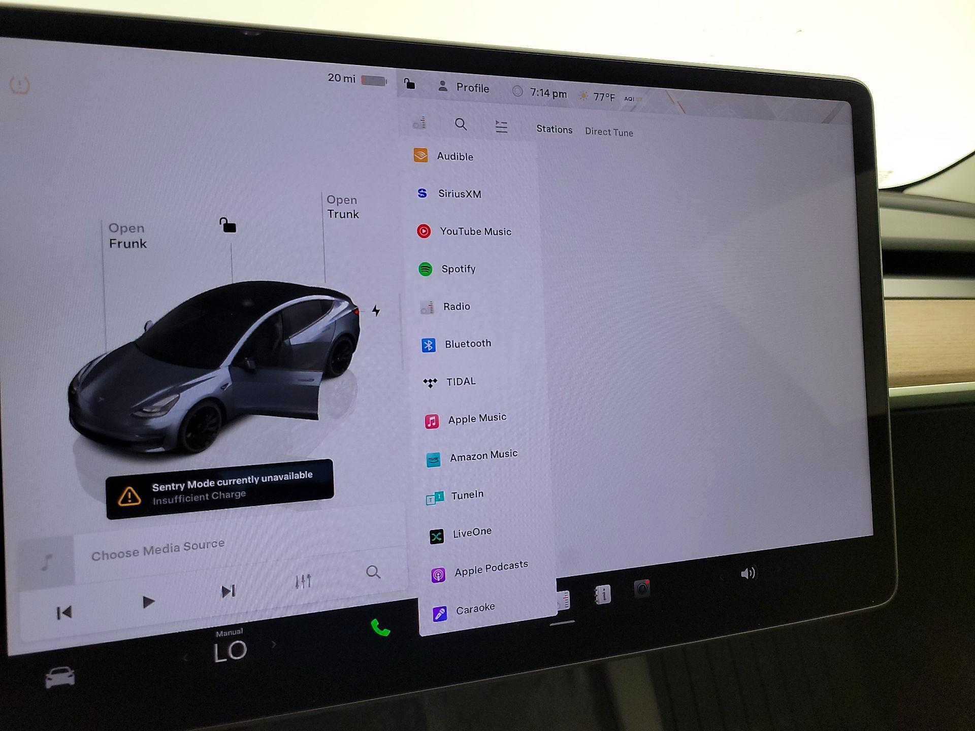 Thumbnail: 2023 Tesla Model 3 - 14