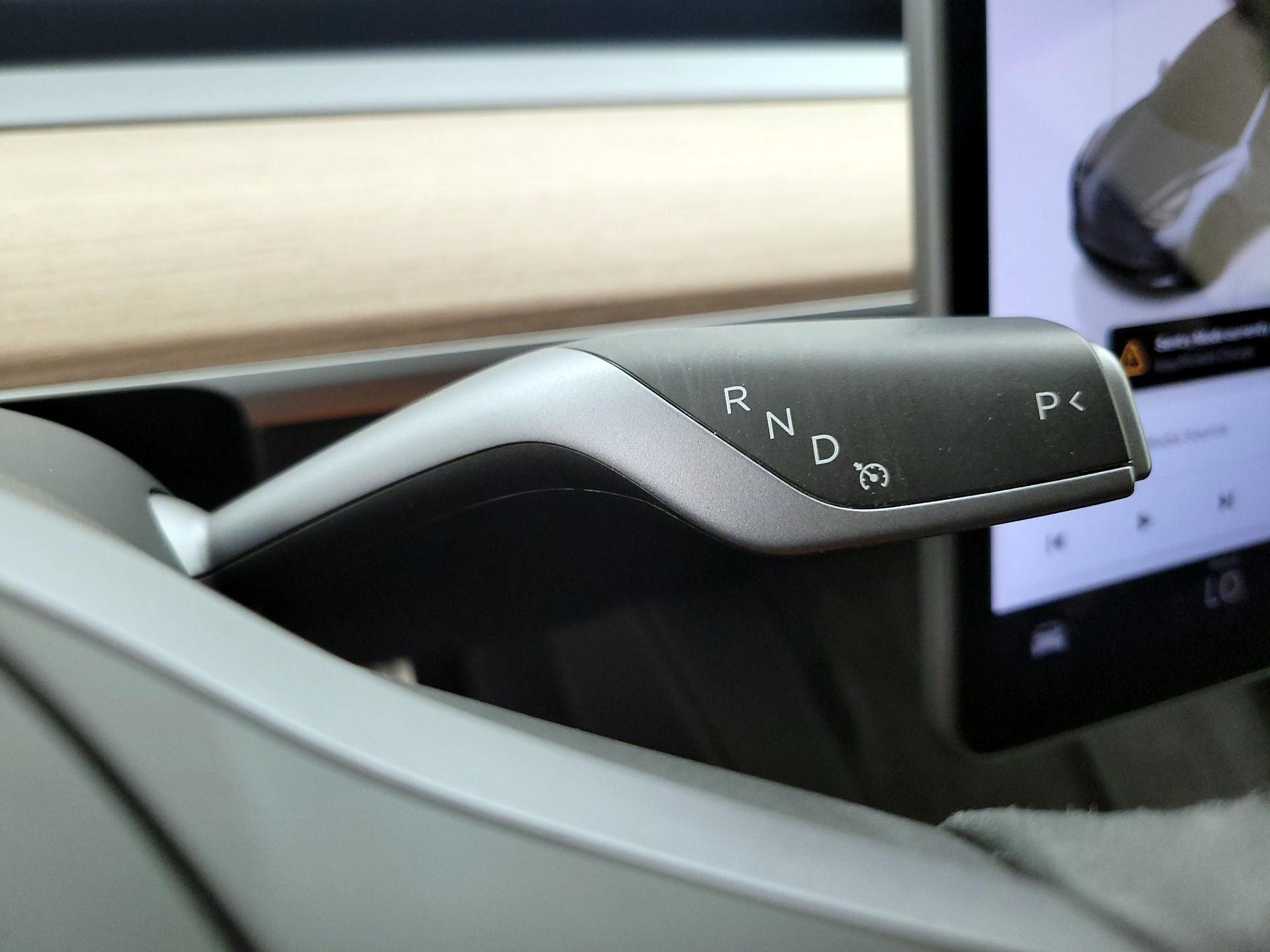 Thumbnail: 2023 Tesla Model 3 - 16