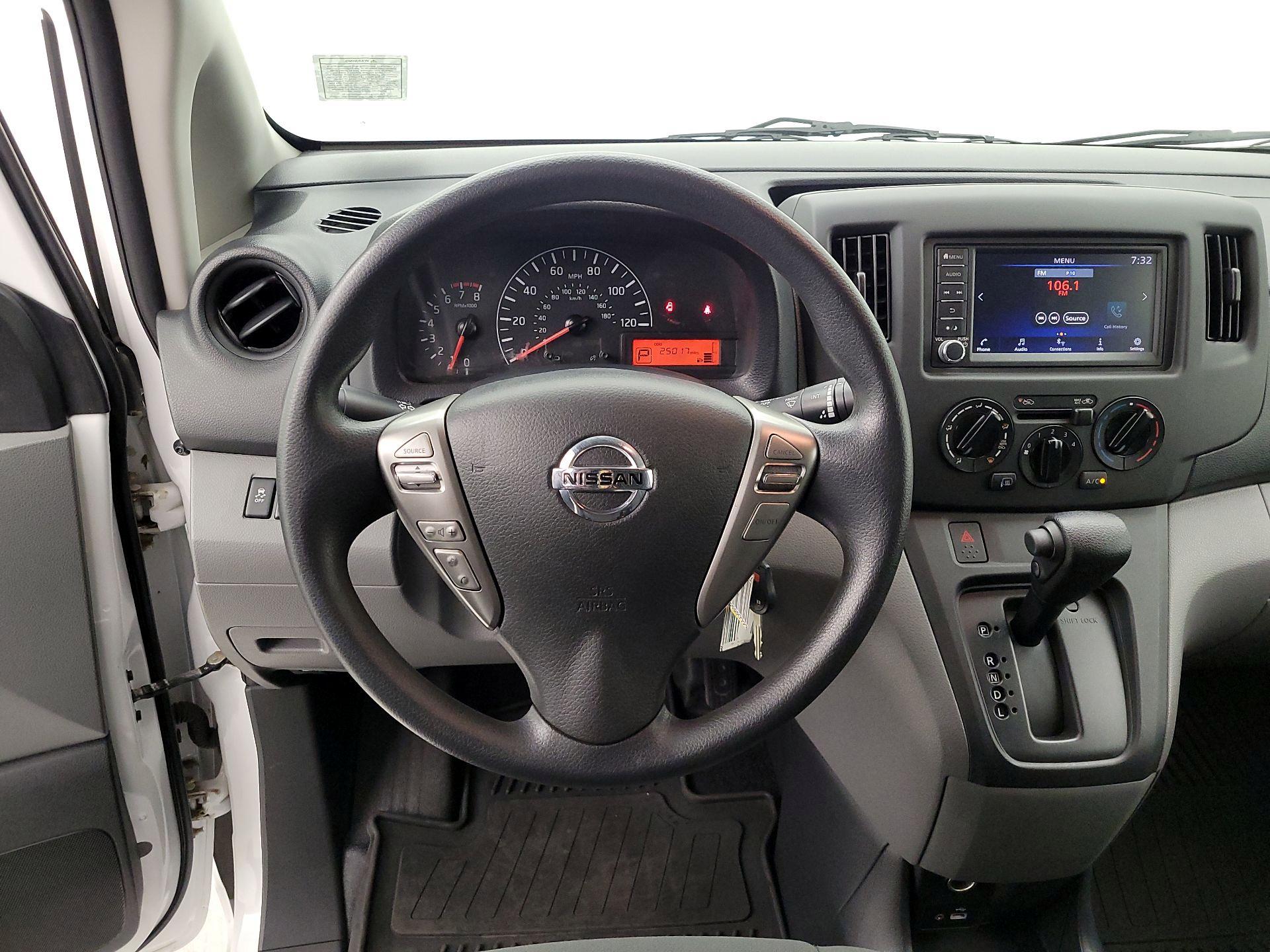 Thumbnail: 2020 Nissan NV200 - 10