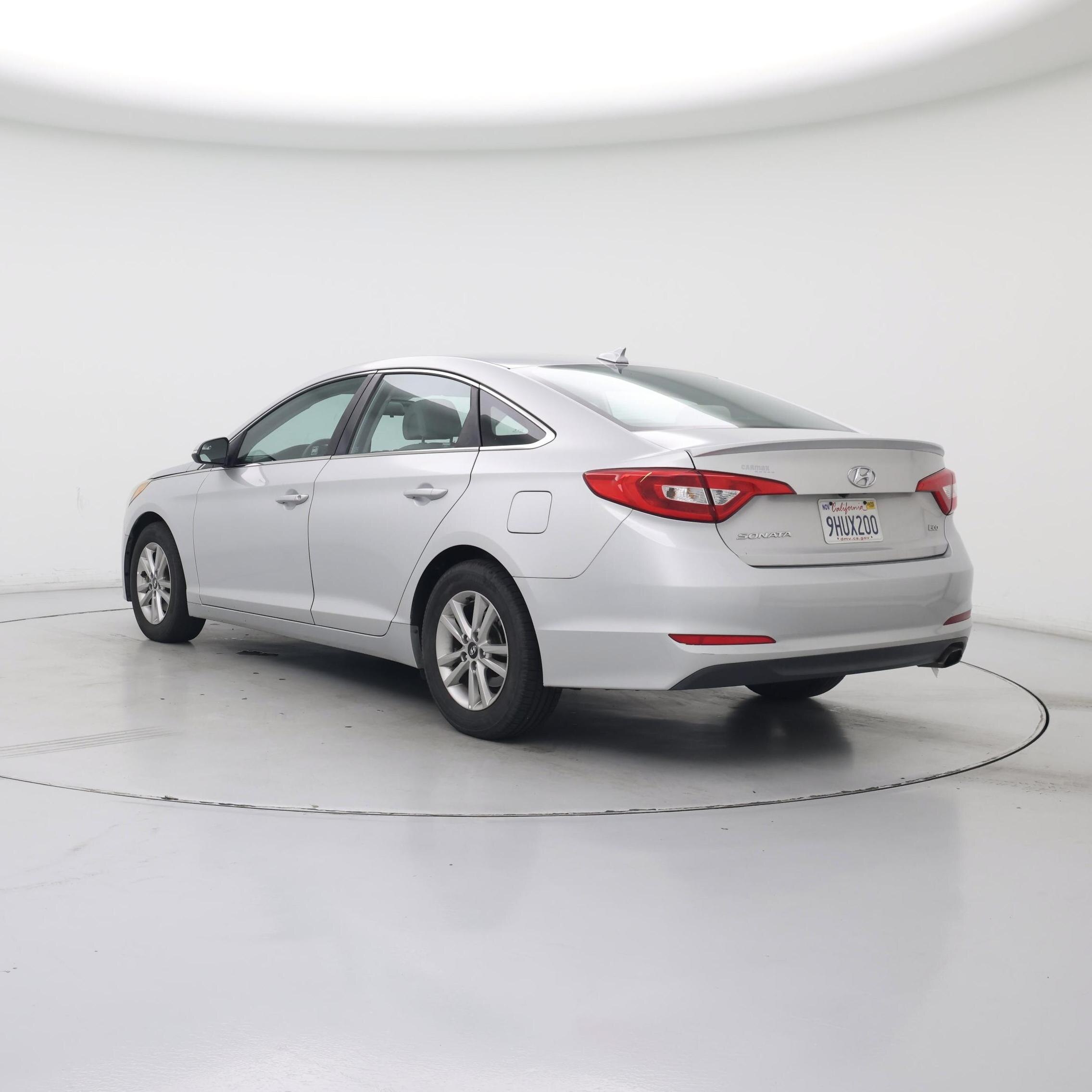 Thumbnail: 2016 Hyundai Sonata - 2