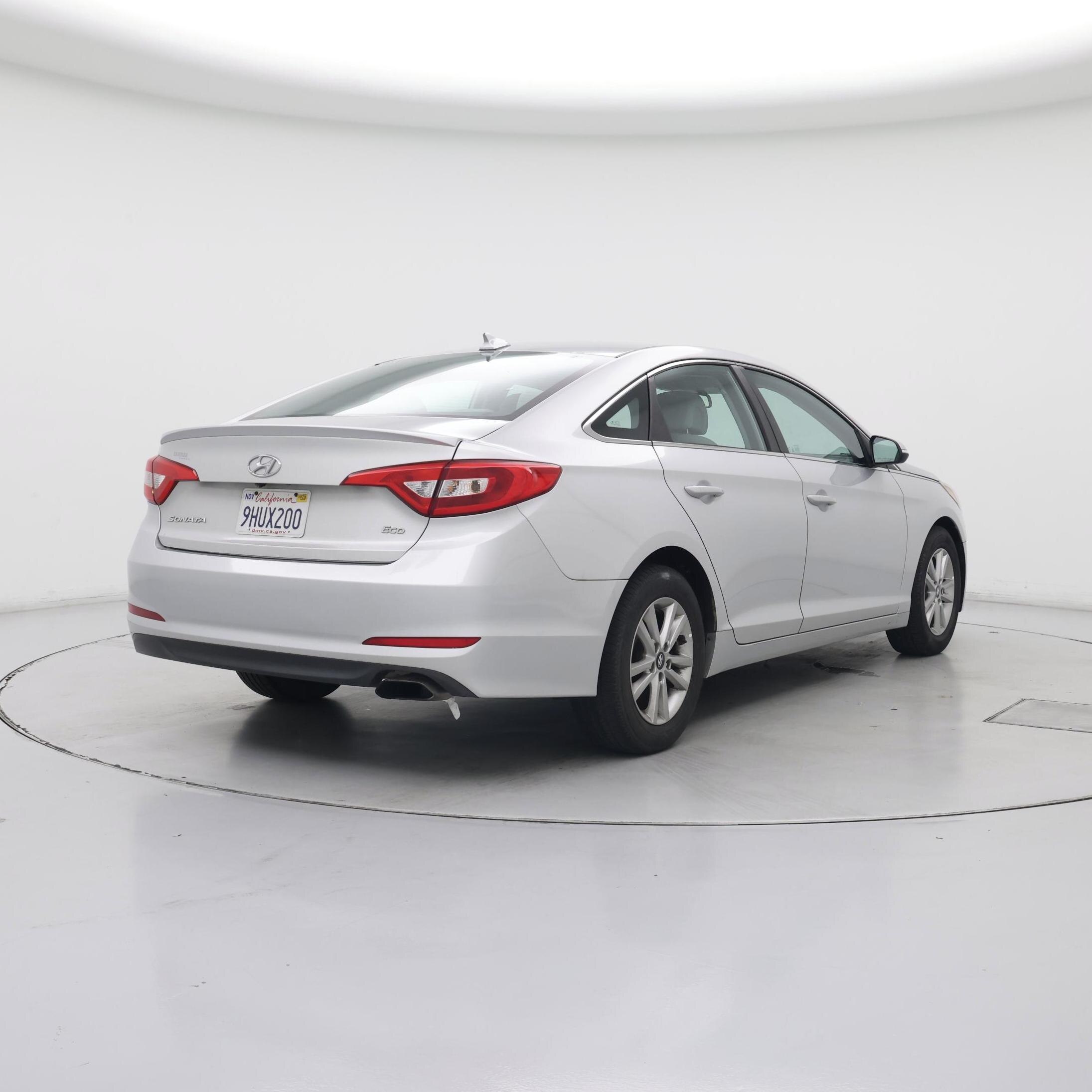 Thumbnail: 2016 Hyundai Sonata - 8