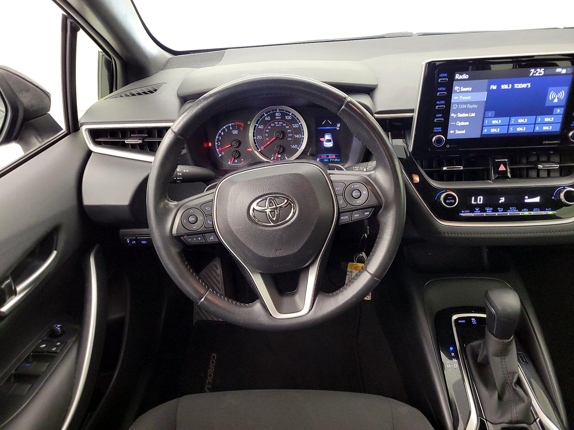 Thumbnail: 2021 Toyota Corolla - 10