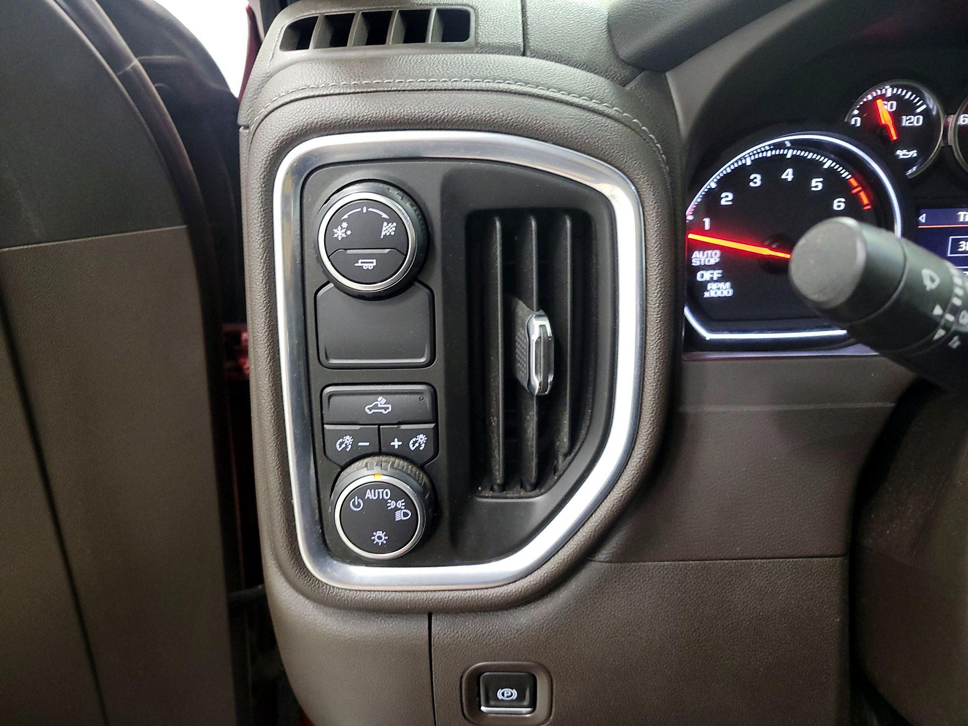 Thumbnail: 2019 Chevrolet Silverado 1500 - 13