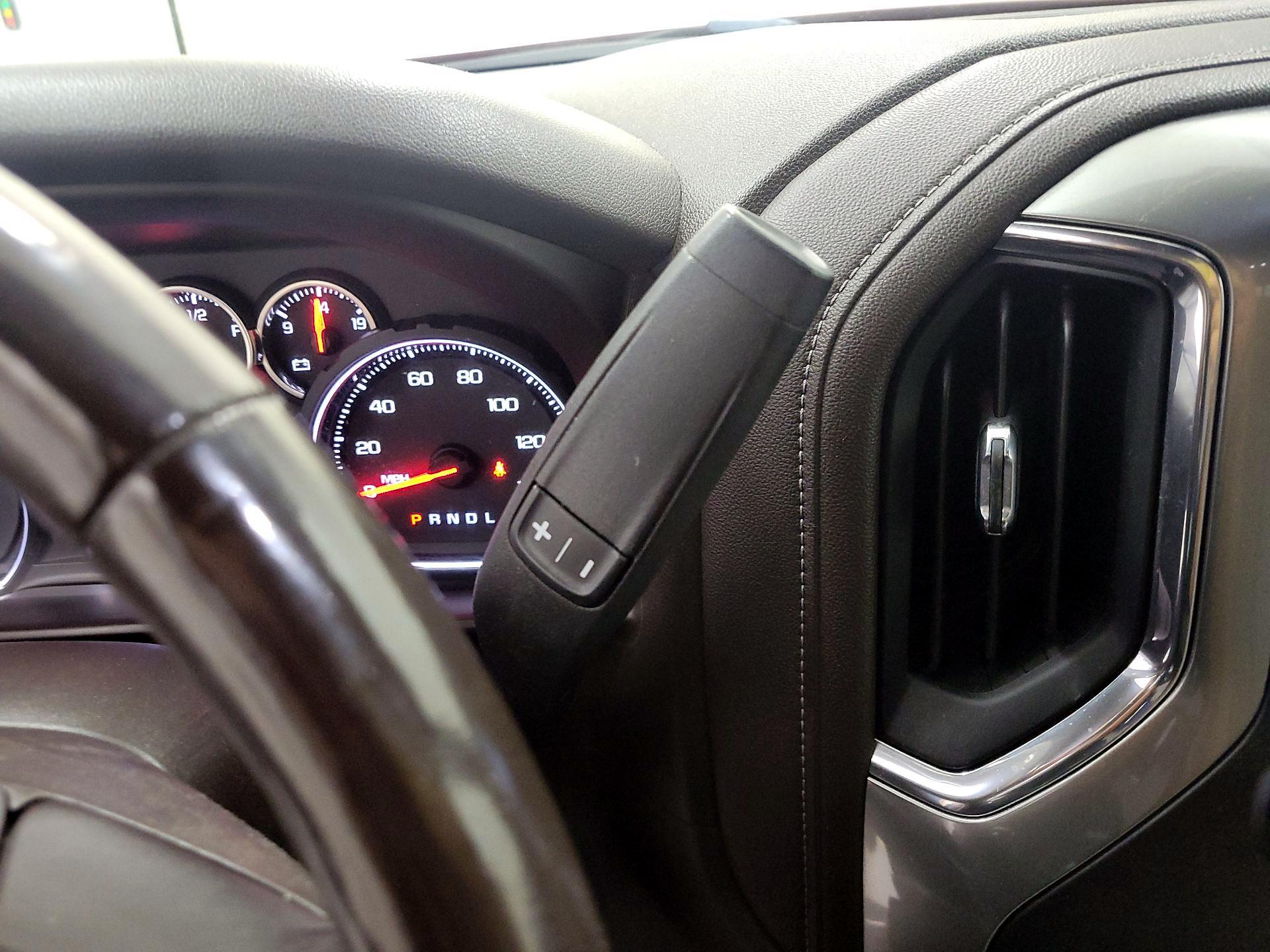 Thumbnail: 2019 Chevrolet Silverado 1500 - 17