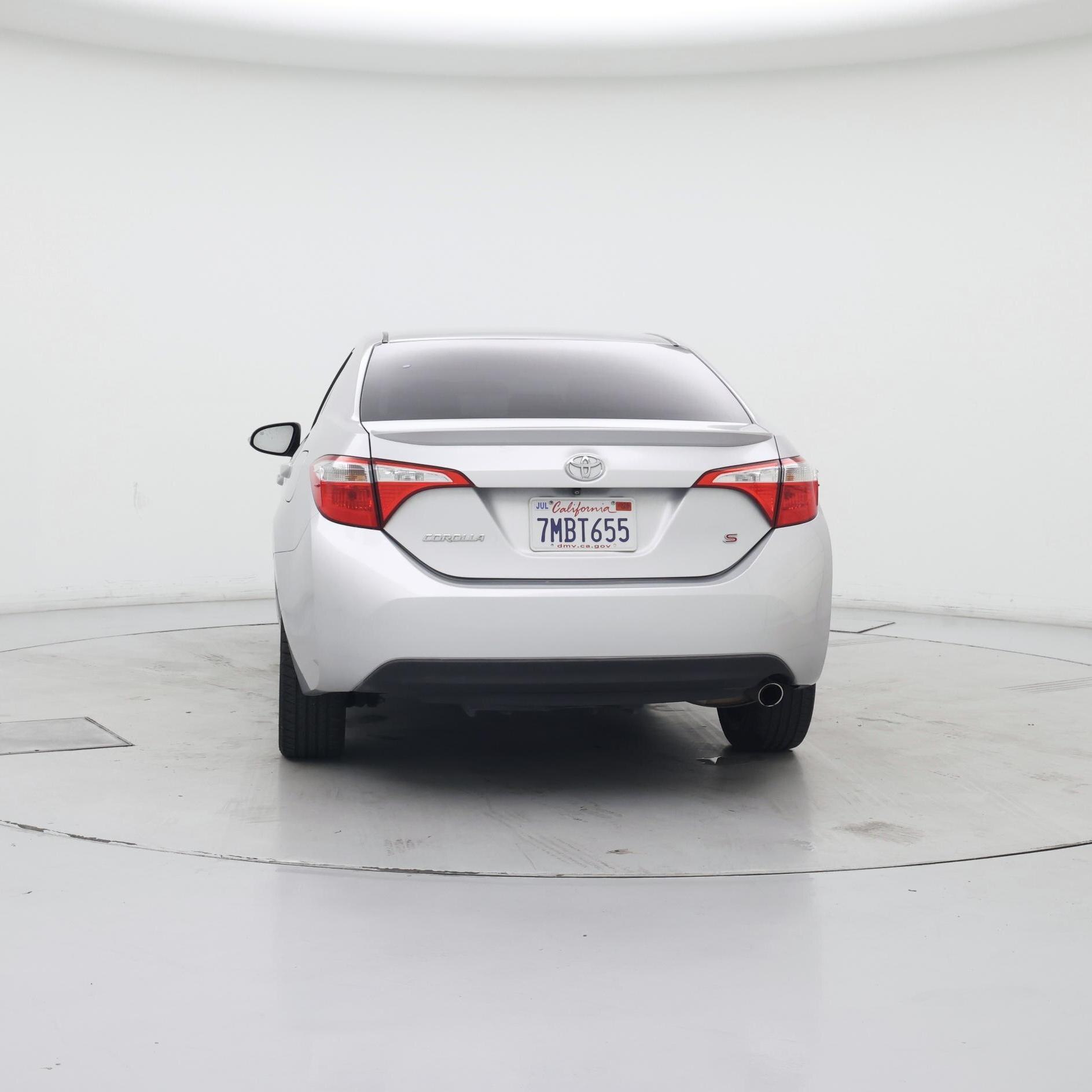 Thumbnail: 2015 Toyota Corolla - 6