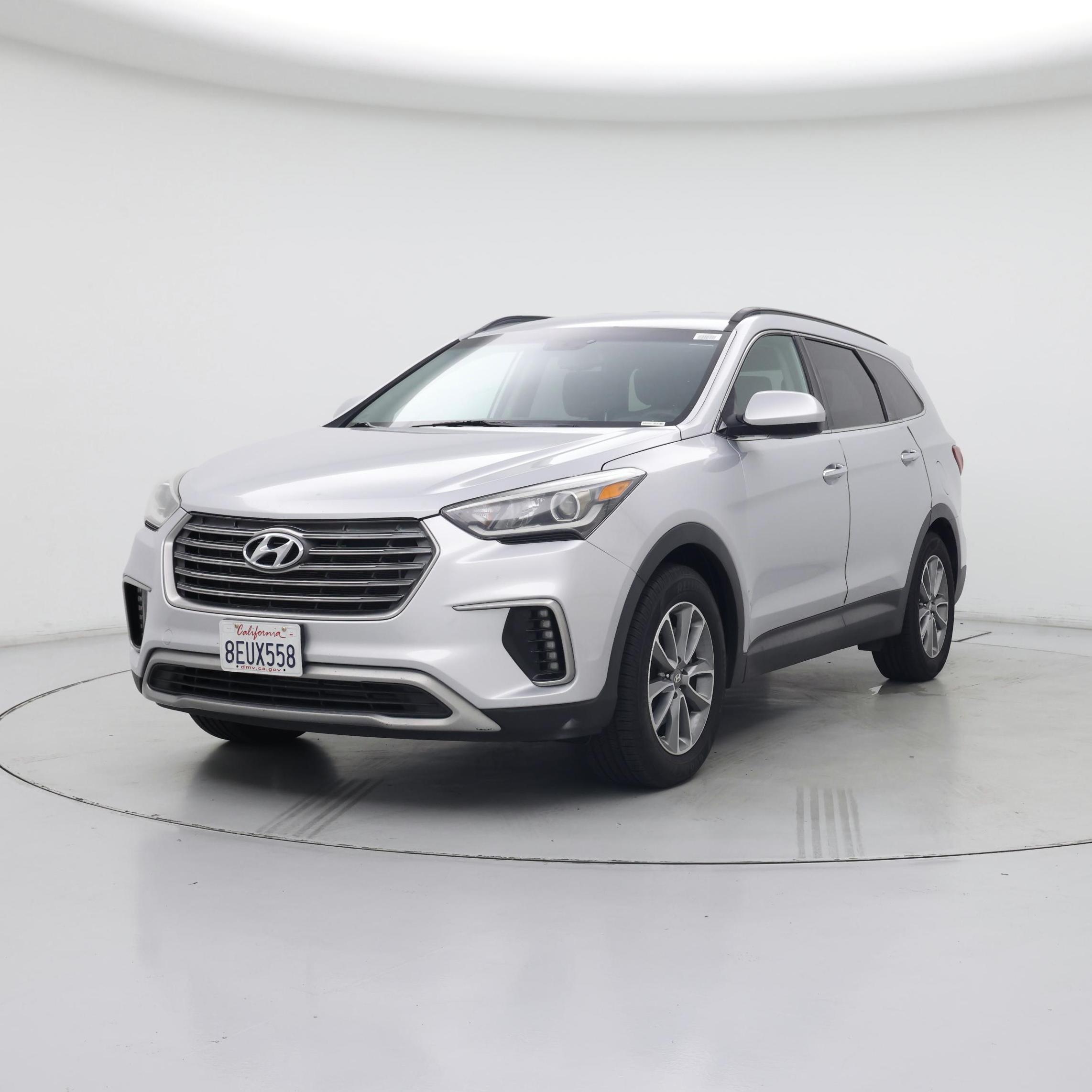 Thumbnail: 2018 Hyundai Santa Fe - 4