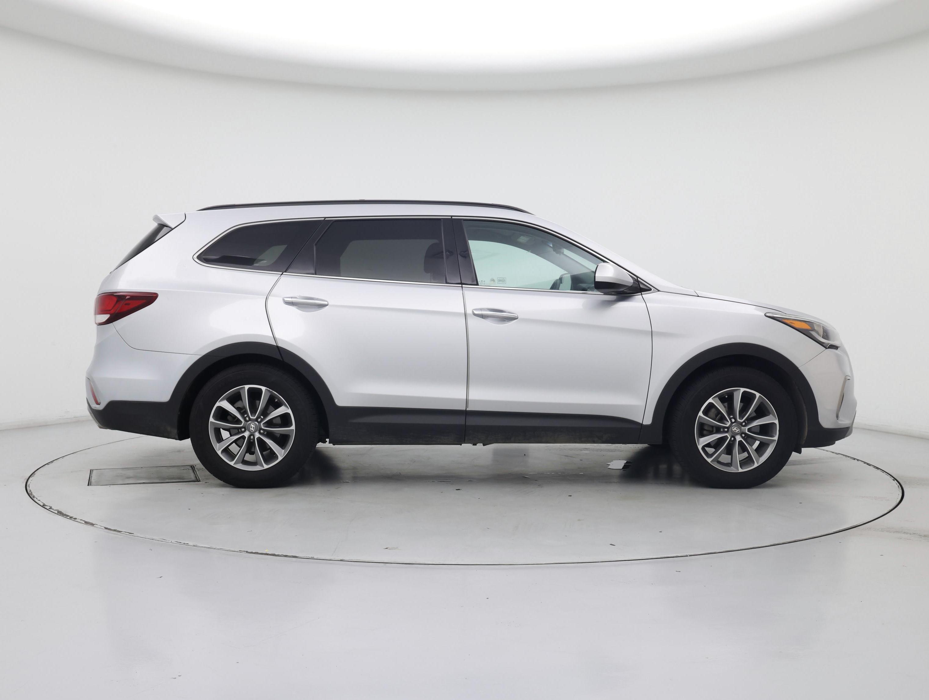 Thumbnail: 2018 Hyundai Santa Fe - 7